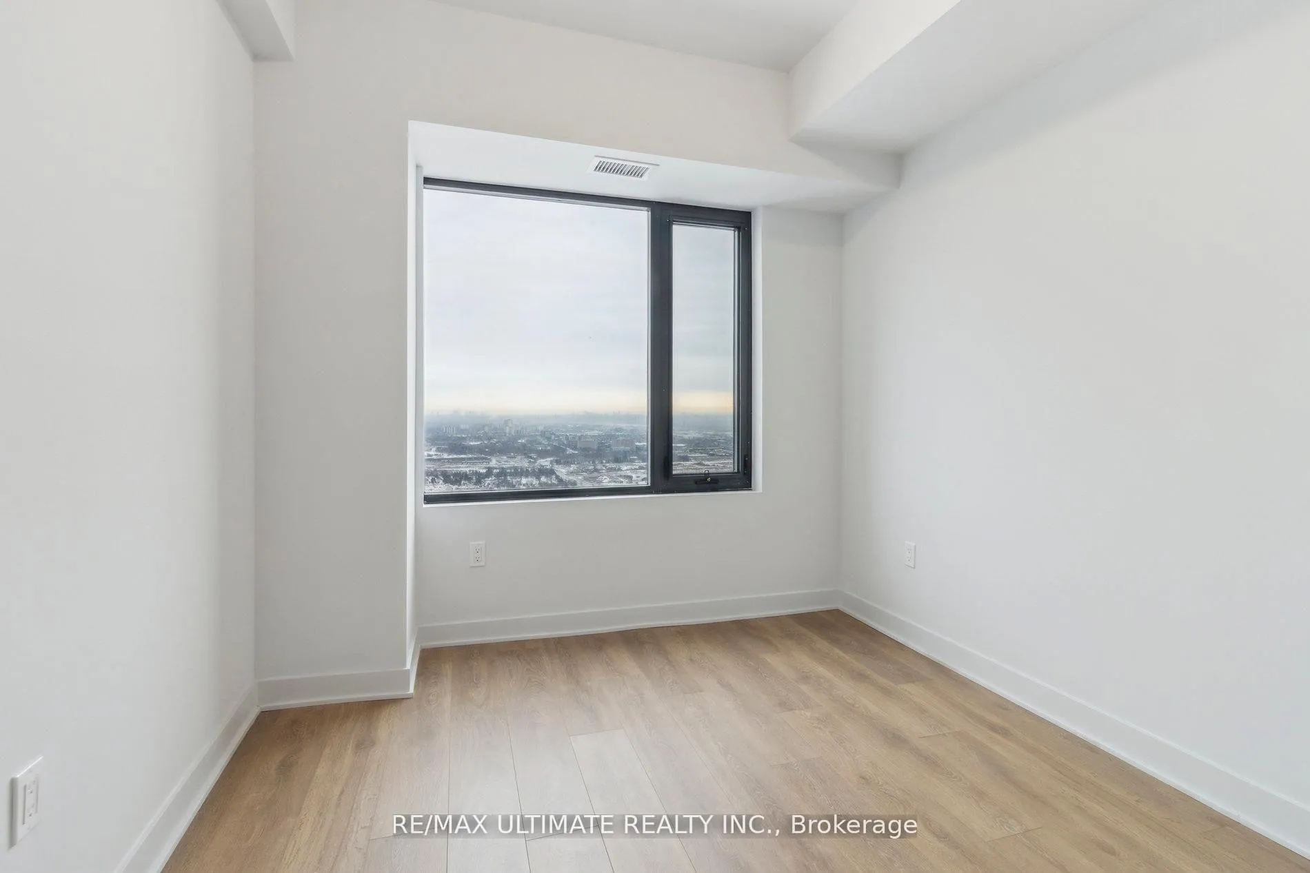 Photo 14 of Unit 5002, 2920 Highway 7 Road, Vaughan, Concord — HOMEH
