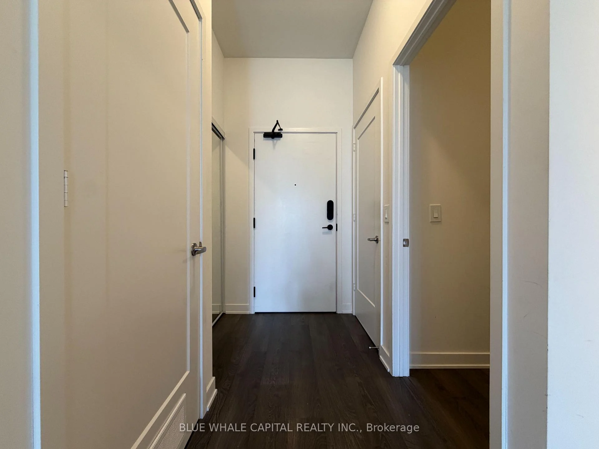 Front of Unit 1127, 121 Lower Sherbourne Street