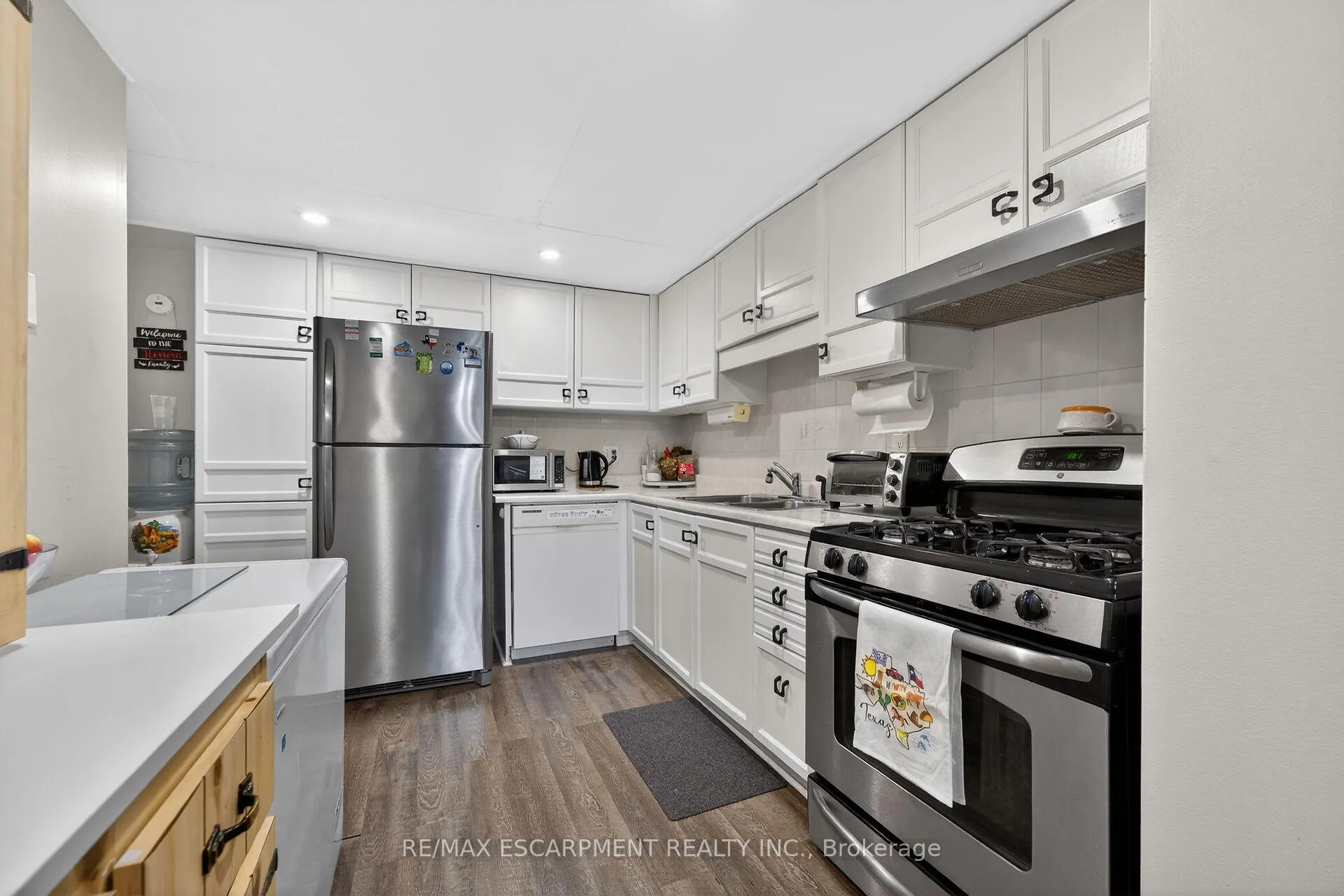 Photo 4 of Unit 47, 1675 Upper Gage Avenue, Hamilton, Broughton — HOMEH