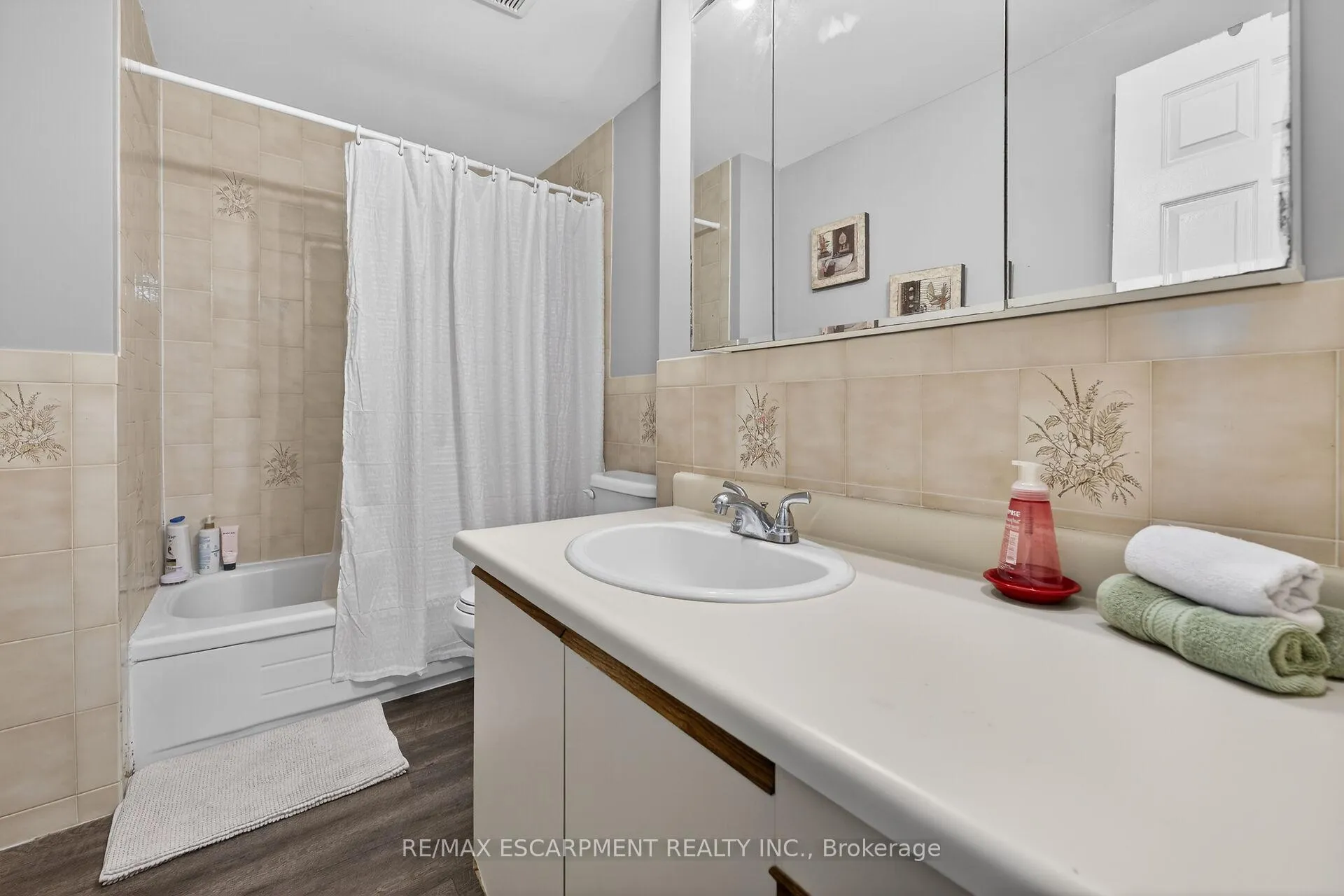 Photo 23 of Unit 47, 1675 Upper Gage Avenue, Hamilton, Broughton — HOMEH