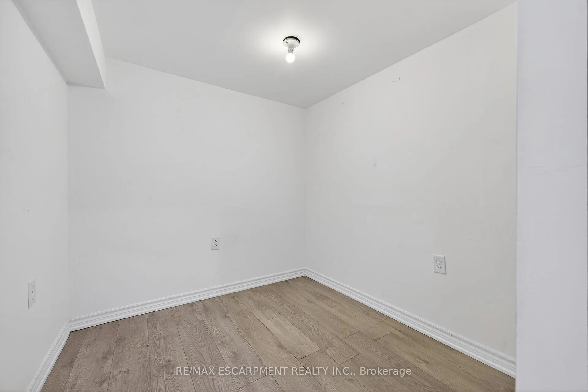 Photo 30 of Unit 47, 1675 Upper Gage Avenue, Hamilton, Broughton — HOMEH