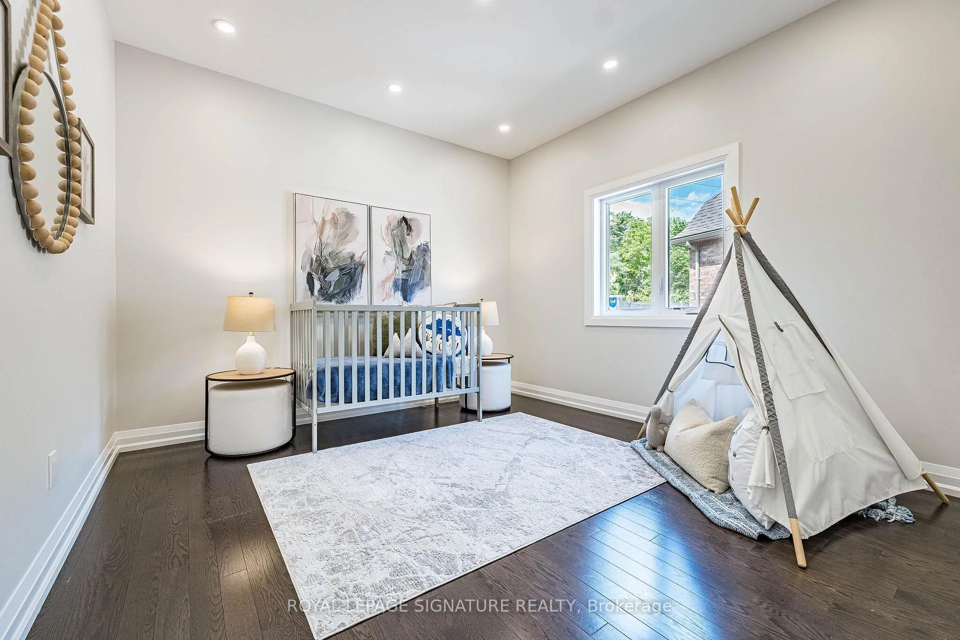 Photo 25 of 24 Foxtail Court, Halton Hills, Georgetown — HOMEH