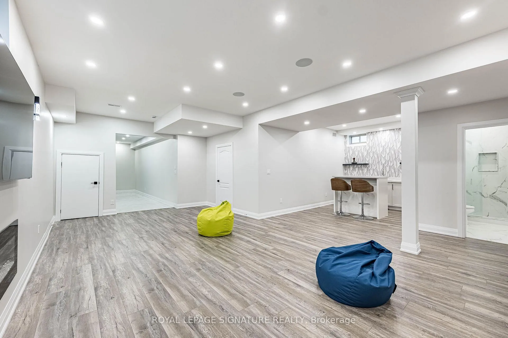 Photo 38 of 24 Foxtail Court, Halton Hills, Georgetown — HOMEH