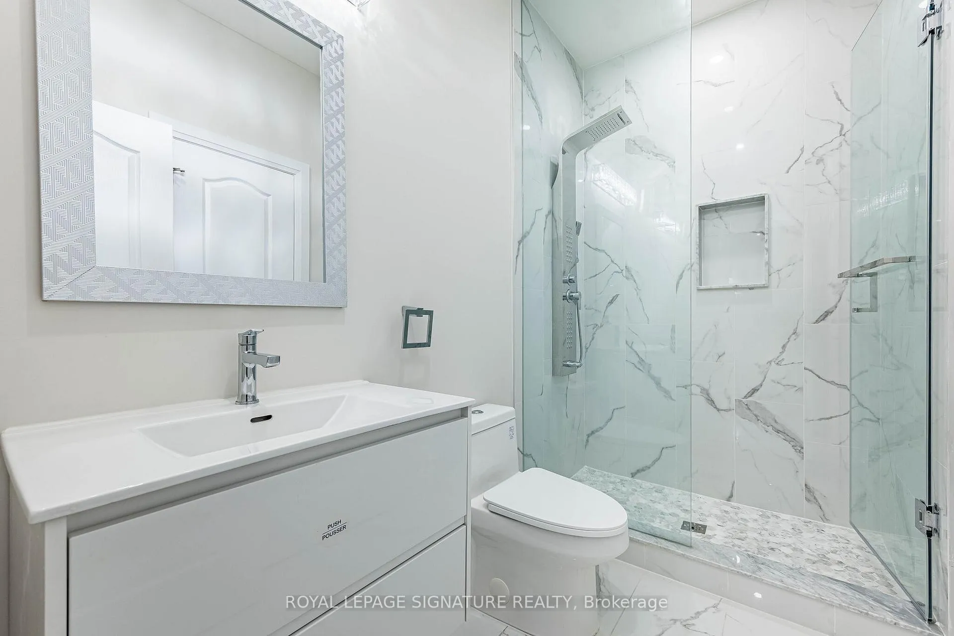 Photo 44 of 24 Foxtail Court, Halton Hills, Georgetown — HOMEH