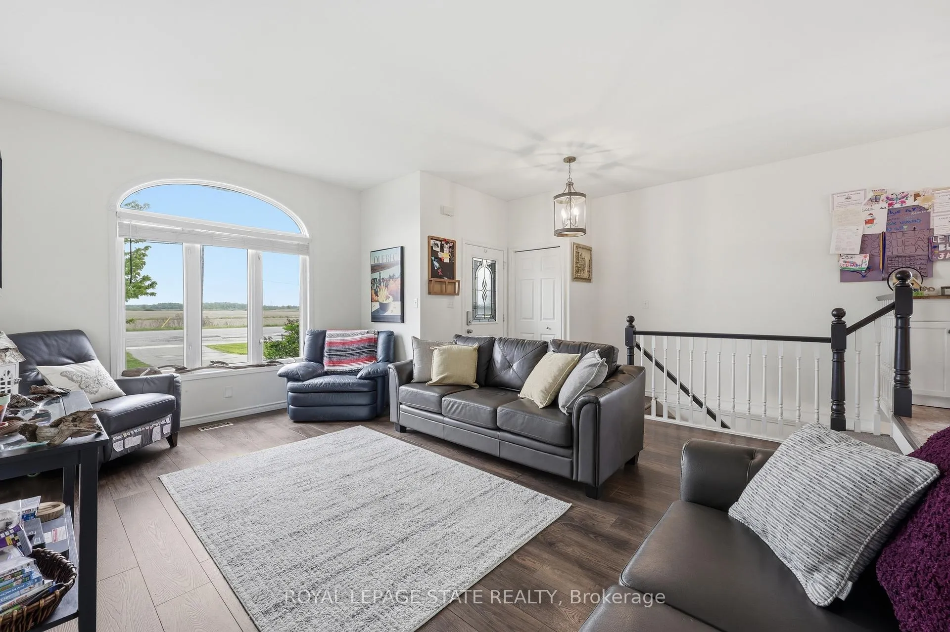 Photo 7 of 172 B King Street E, Haldimand — HOMEH