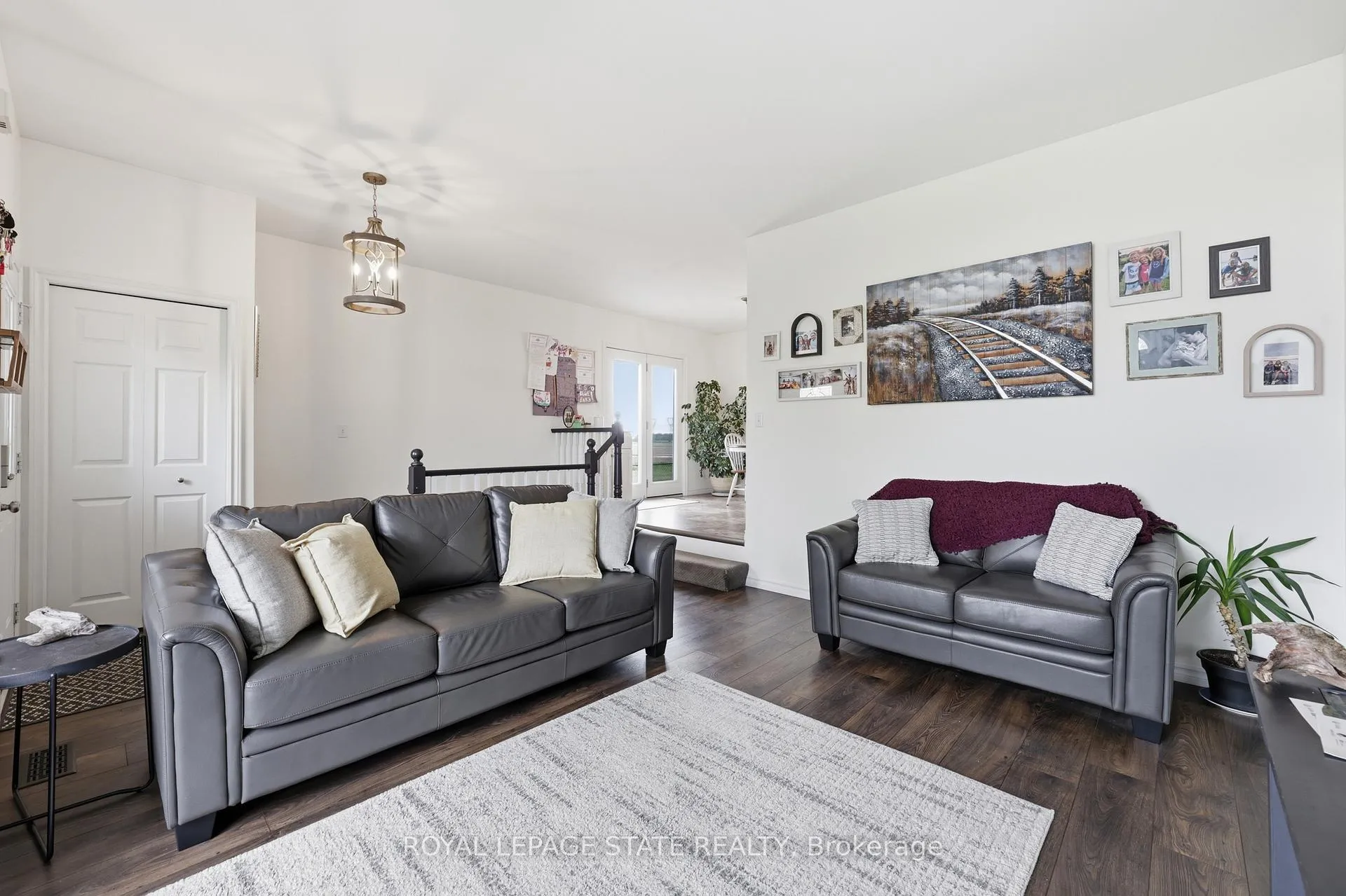 Photo 8 of 172 B King Street E, Haldimand — HOMEH