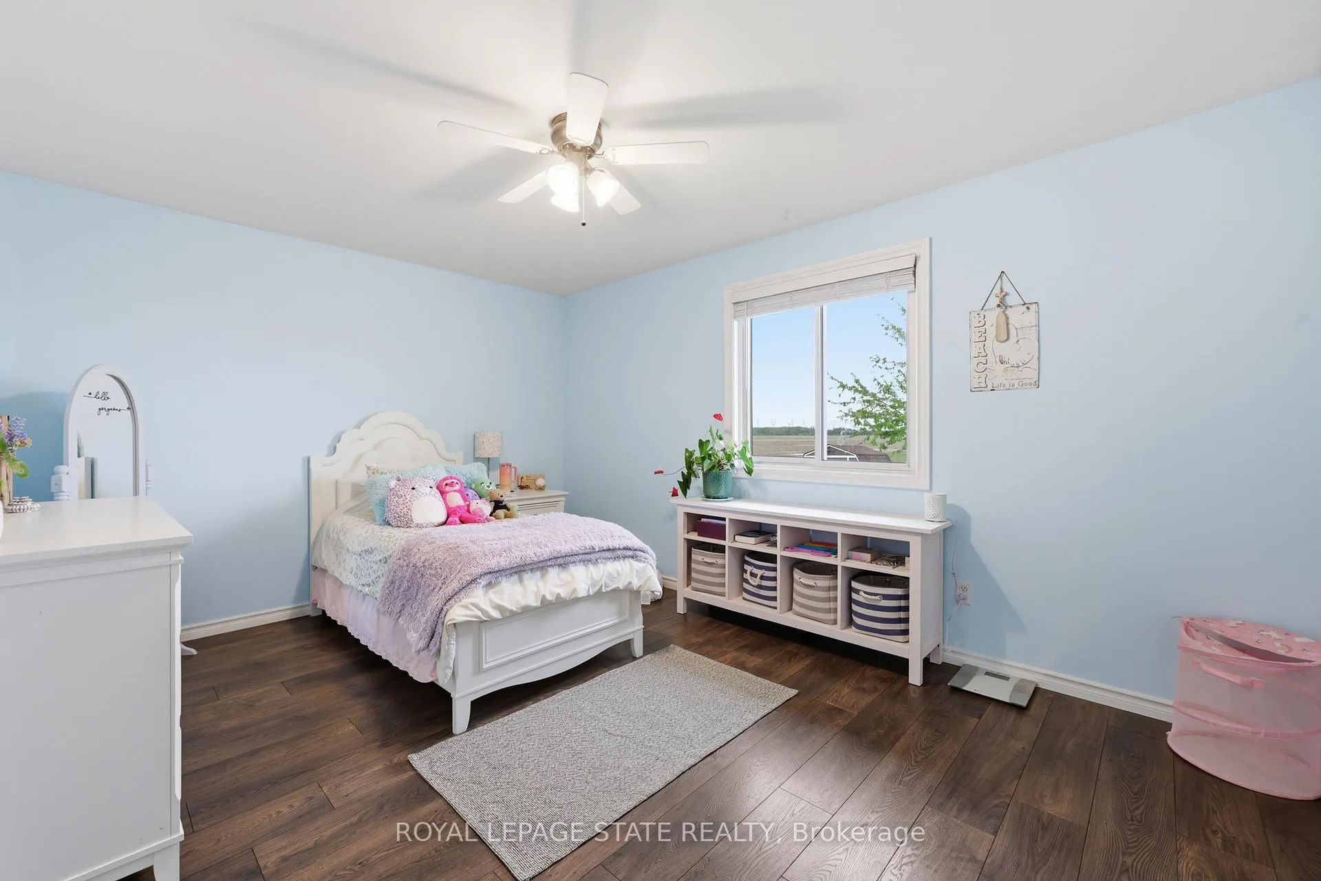 Photo 16 of 172 B King Street E, Haldimand — HOMEH