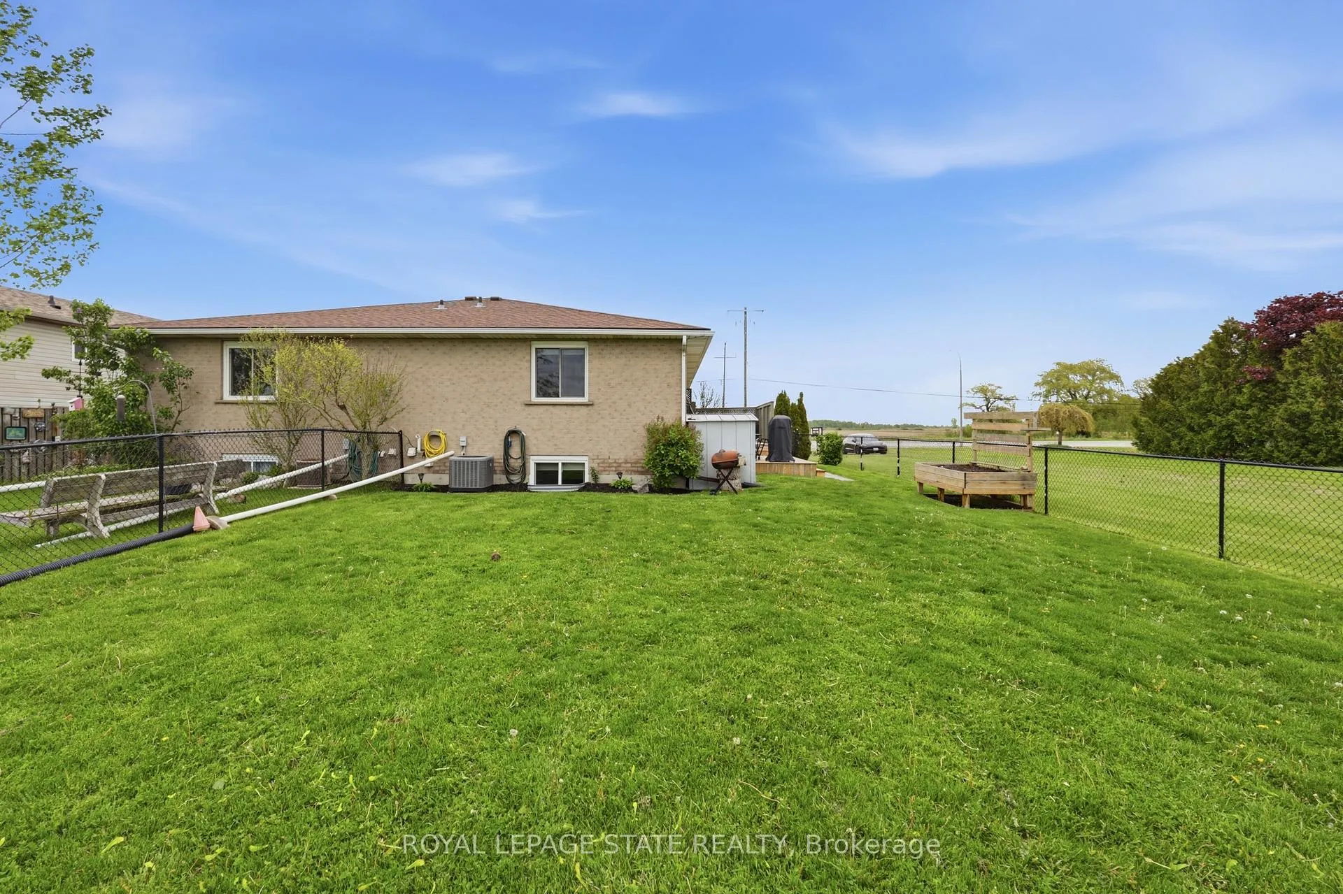 Photo 35 of 172 B King Street E, Haldimand — HOMEH