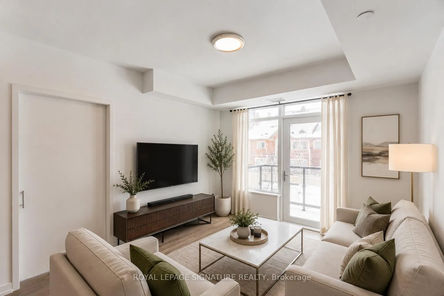 Photo 1 of Unit 228, 8 Beverley Glen Boulevard, Vaughan, Beverley Glen — HOMEH