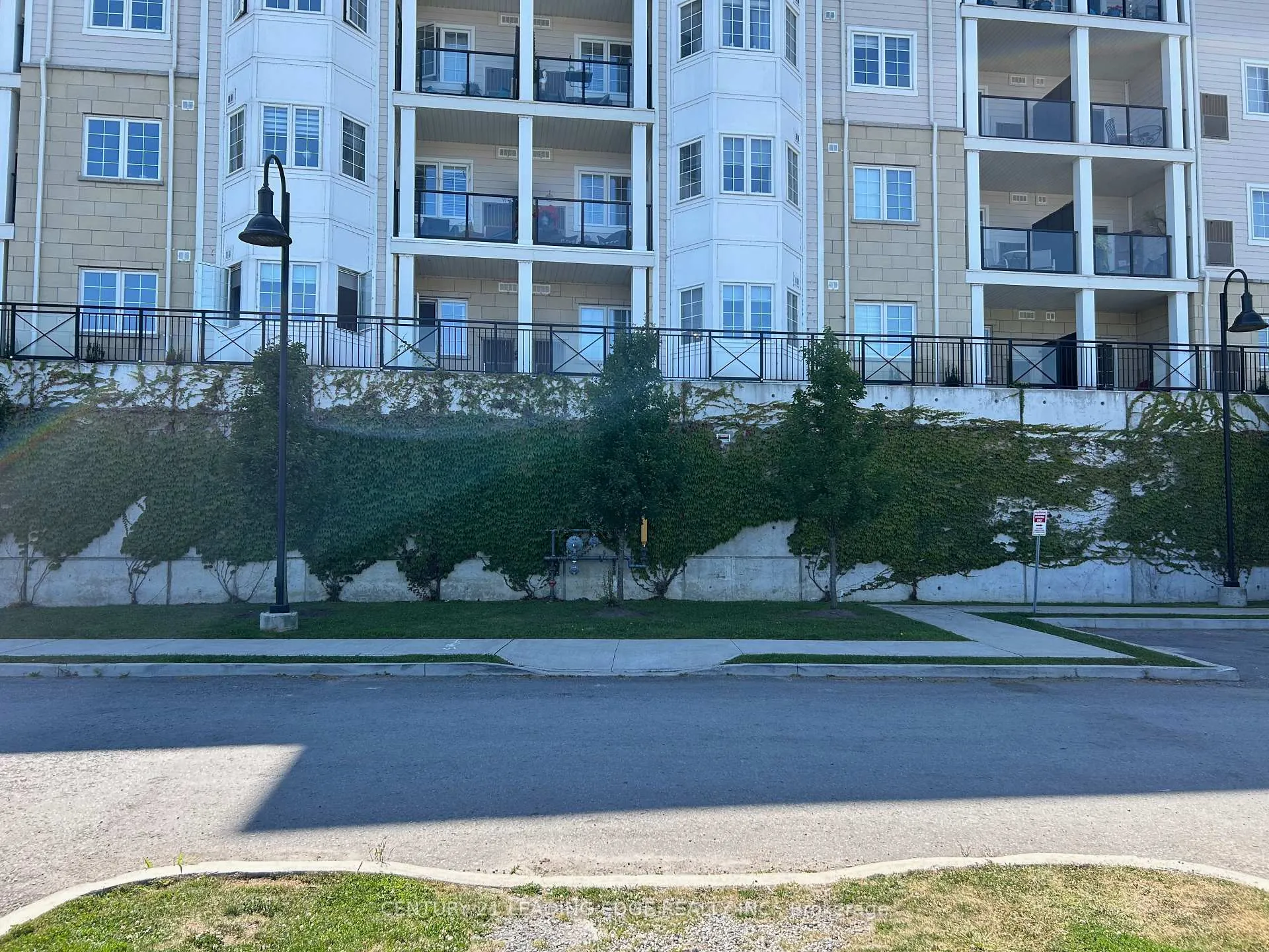 Photo 22 of Unit 108, 70 Shipway Avenue, Clarington, Newcastle — HOMEH
