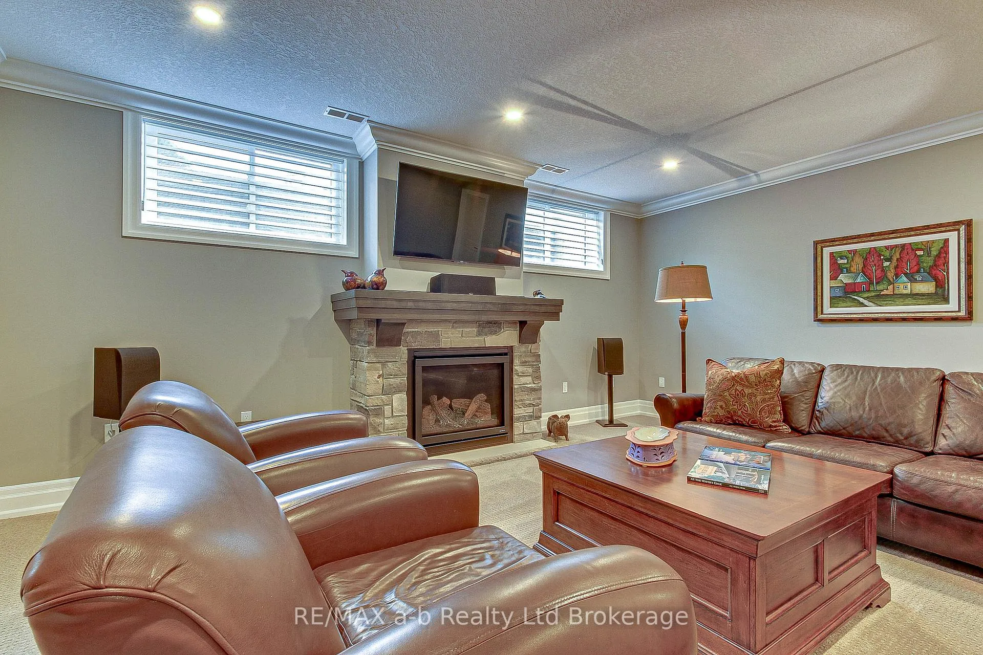 Photo 31 of 27 Otterview Drive, Norwich, Otterville — HOMEH