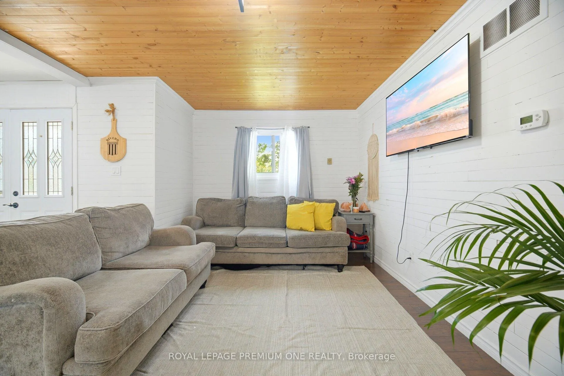 Photo 23 of 710 Rose Lane, Innisfil, Alcona — HOMEH
