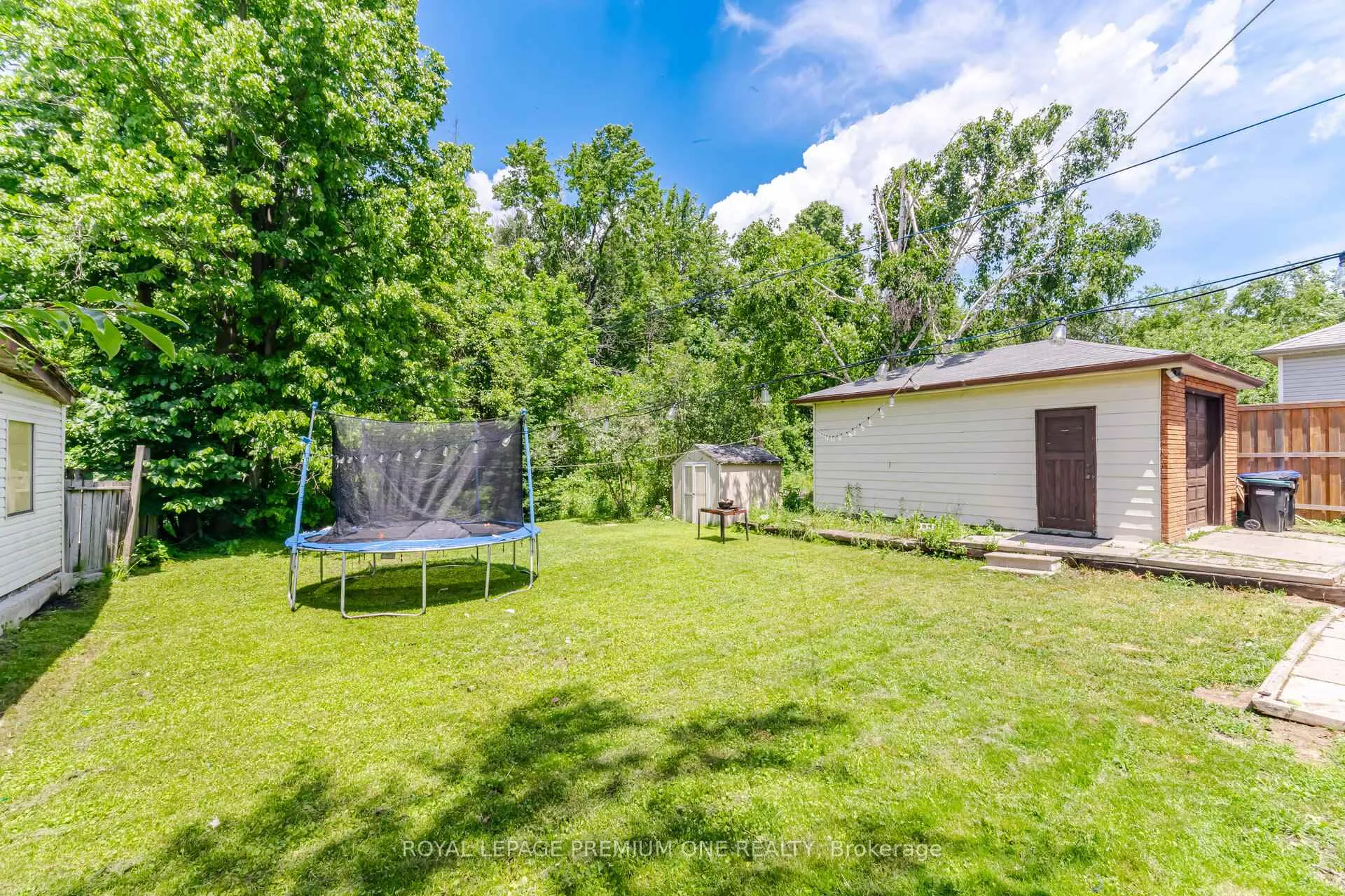 Photo 39 of 710 Rose Lane, Innisfil, Alcona — HOMEH