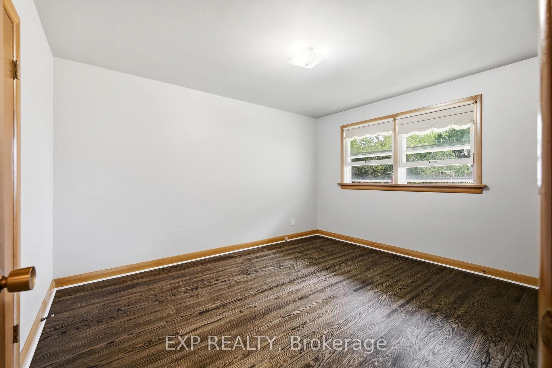 Photo 8 of 223 River Road E, Kitchener — HOMEH