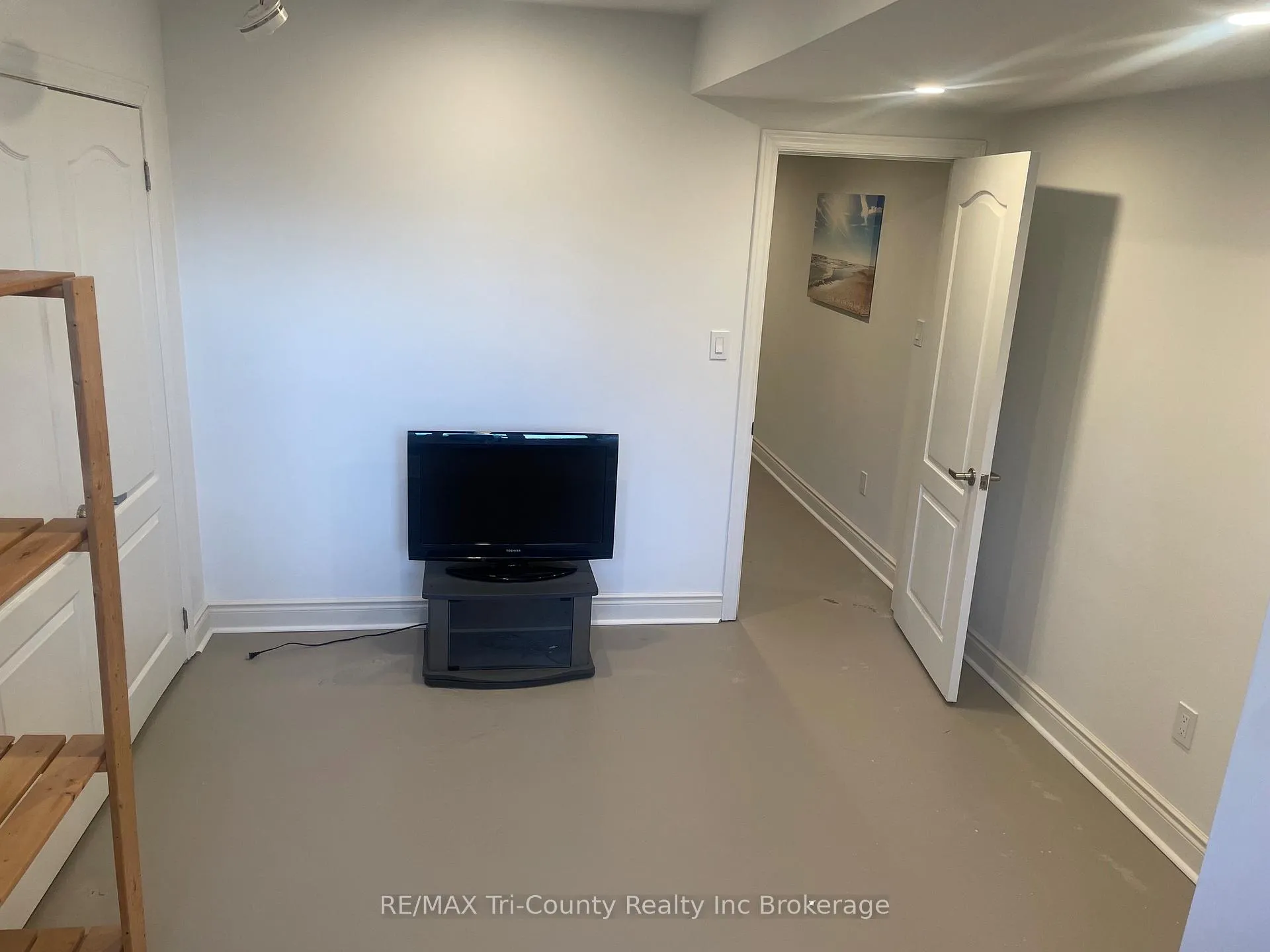 Photo 11 of 909 James Street, Norfolk, Rural Windham — HOMEH
