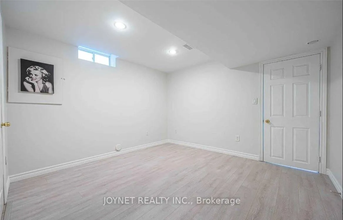 Photo 4 of Unit Bsmt, 323 Flagstone Way, Newmarket, Woodland Hill — HOMEH