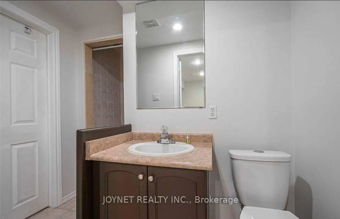 Photo 5 of Unit Bsmt, 323 Flagstone Way, Newmarket, Woodland Hill — HOMEH