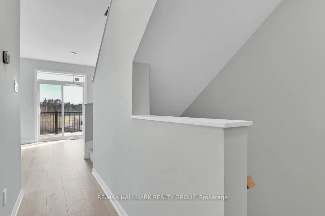 Photo 10 of 290 Bankside Way, Ottawa, Barrhaven - Half Moon Bay — HOMEH