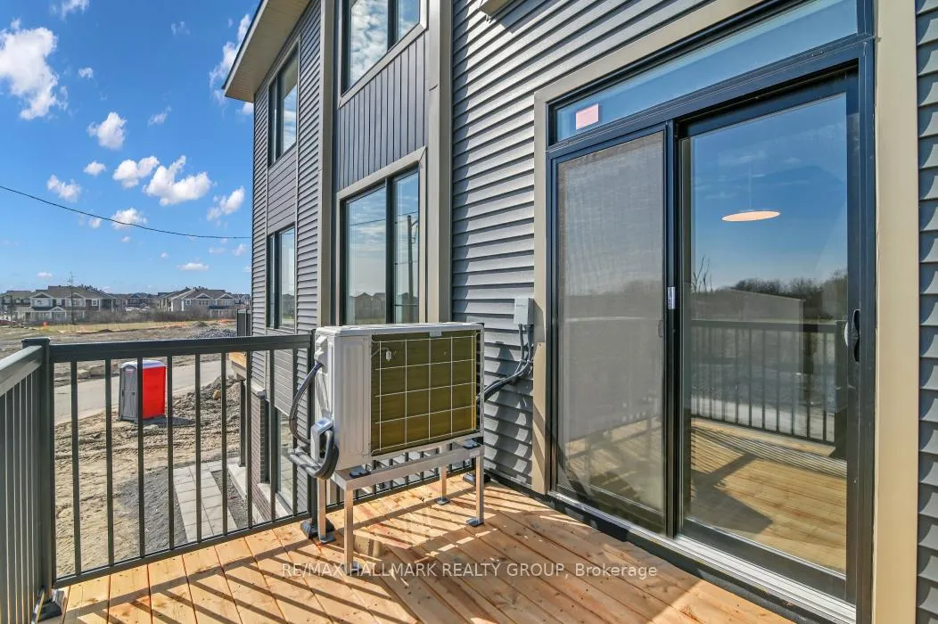 Photo 25 of 290 Bankside Way, Ottawa, Barrhaven - Half Moon Bay — HOMEH