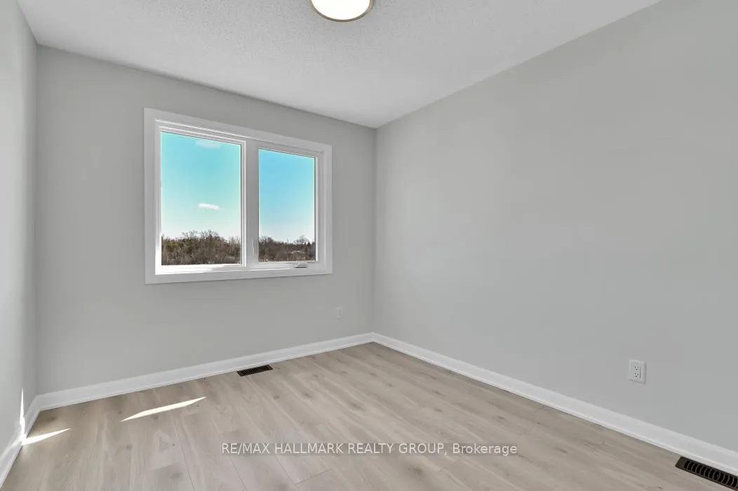Photo 33 of 290 Bankside Way, Ottawa, Barrhaven - Half Moon Bay — HOMEH