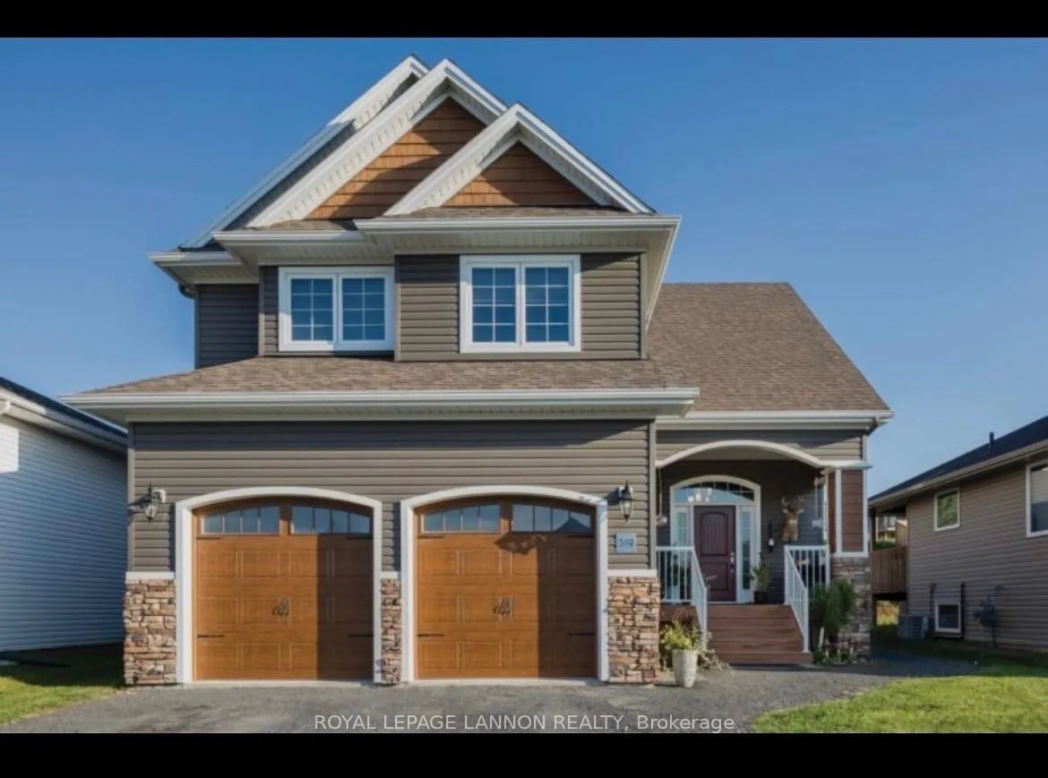Photo 2 of 319 Ruby Crescent, Thunder Bay, Dawson Heights — HOMEH