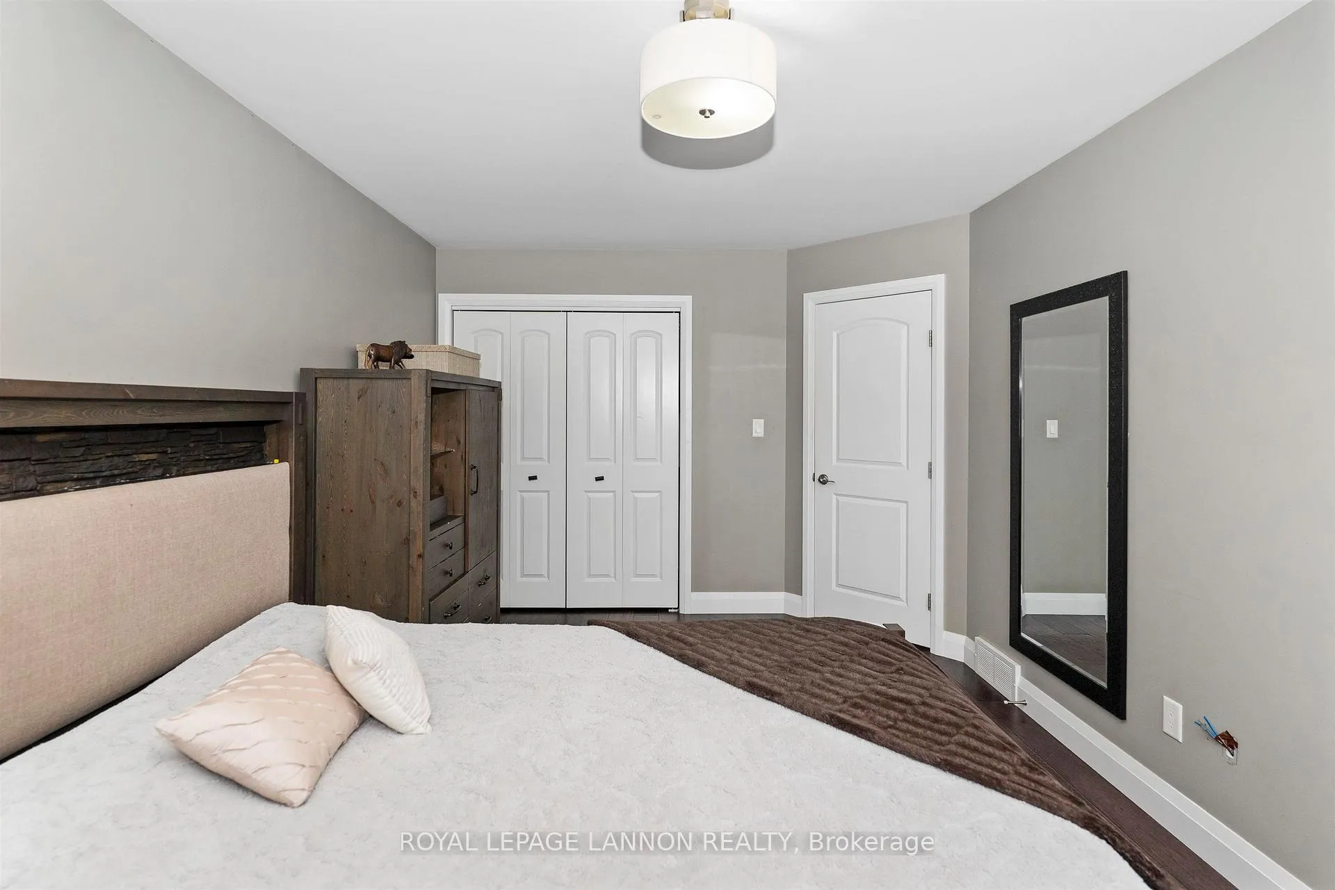 Photo 11 of 319 Ruby Crescent, Thunder Bay, Dawson Heights — HOMEH