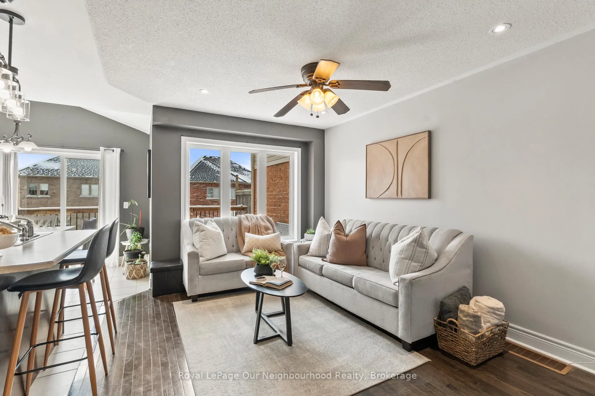 Photo 15 of 53 Kersey Crescent, Clarington, Courtice — HOMEH