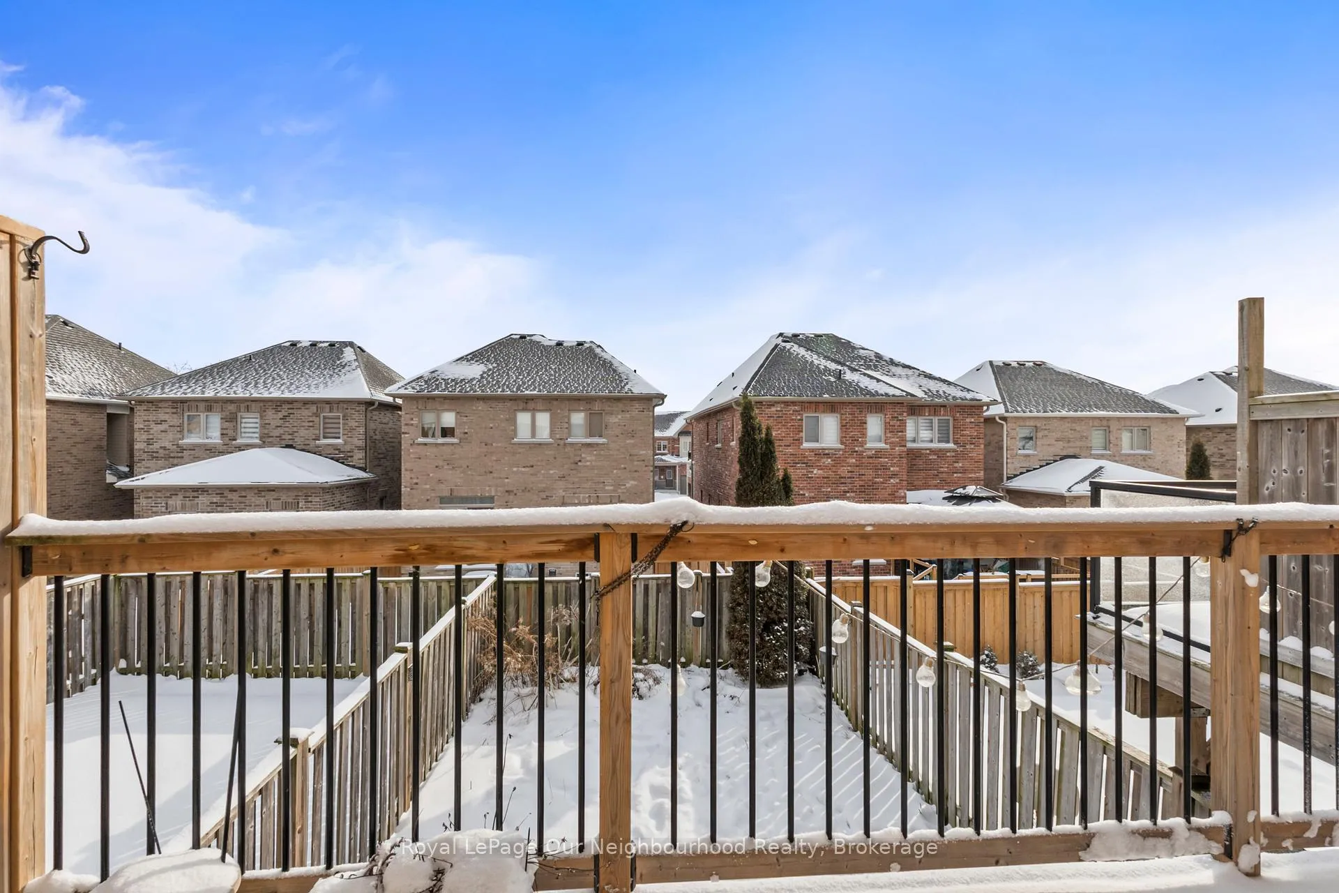 Photo 32 of 53 Kersey Crescent, Clarington, Courtice — HOMEH