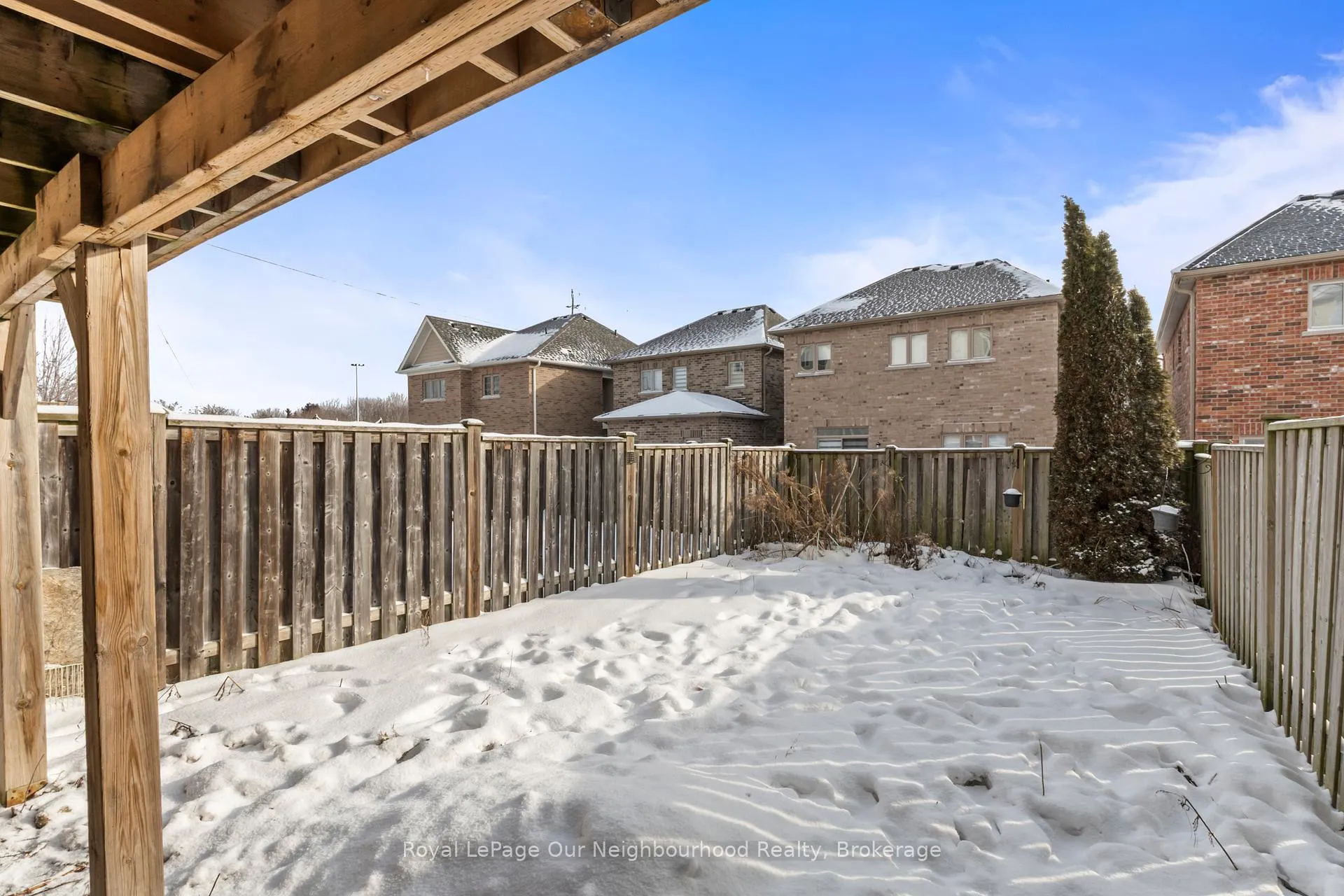 Photo 38 of 53 Kersey Crescent, Clarington, Courtice — HOMEH