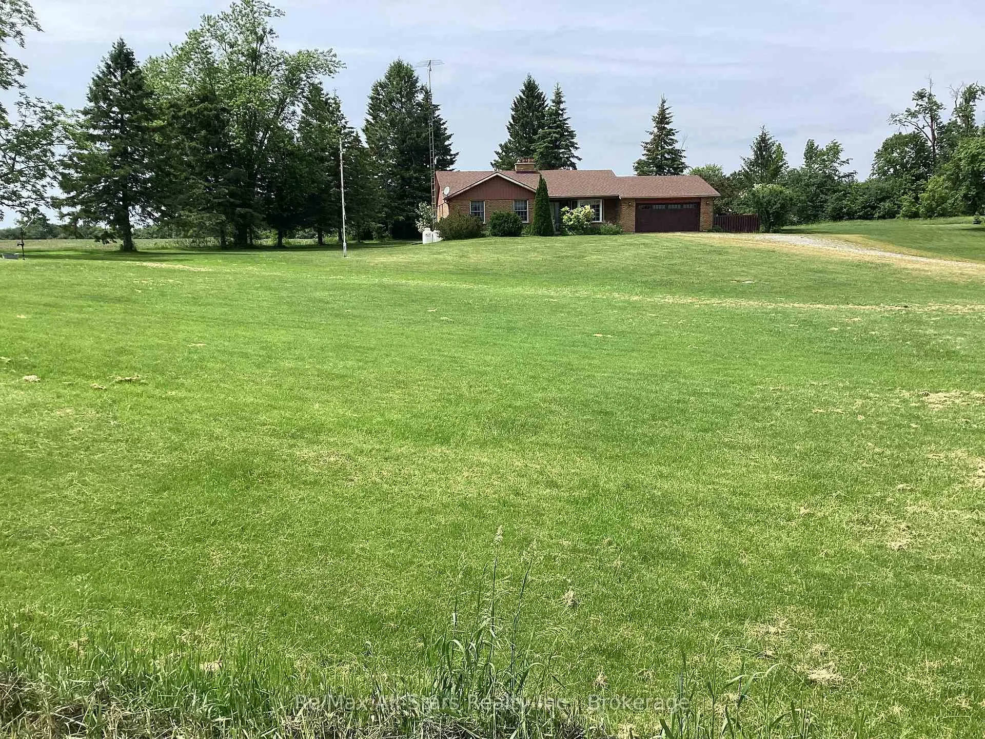 Photo 38 of 1485 Concession Road 14, Brock, Rural Brock — HOMEH