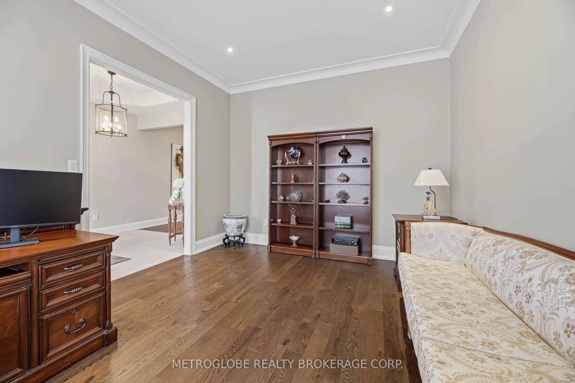 Photo 8 of 29 Fontainebleu Road, Brampton, Vales of Castlemore North — HOMEH