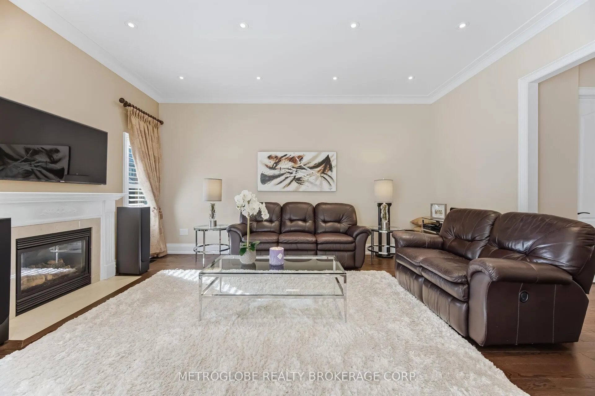 Photo 20 of 29 Fontainebleu Road, Brampton, Vales of Castlemore North — HOMEH