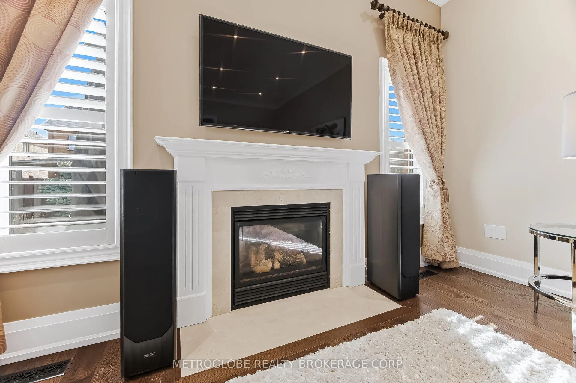 Photo 22 of 29 Fontainebleu Road, Brampton, Vales of Castlemore North — HOMEH