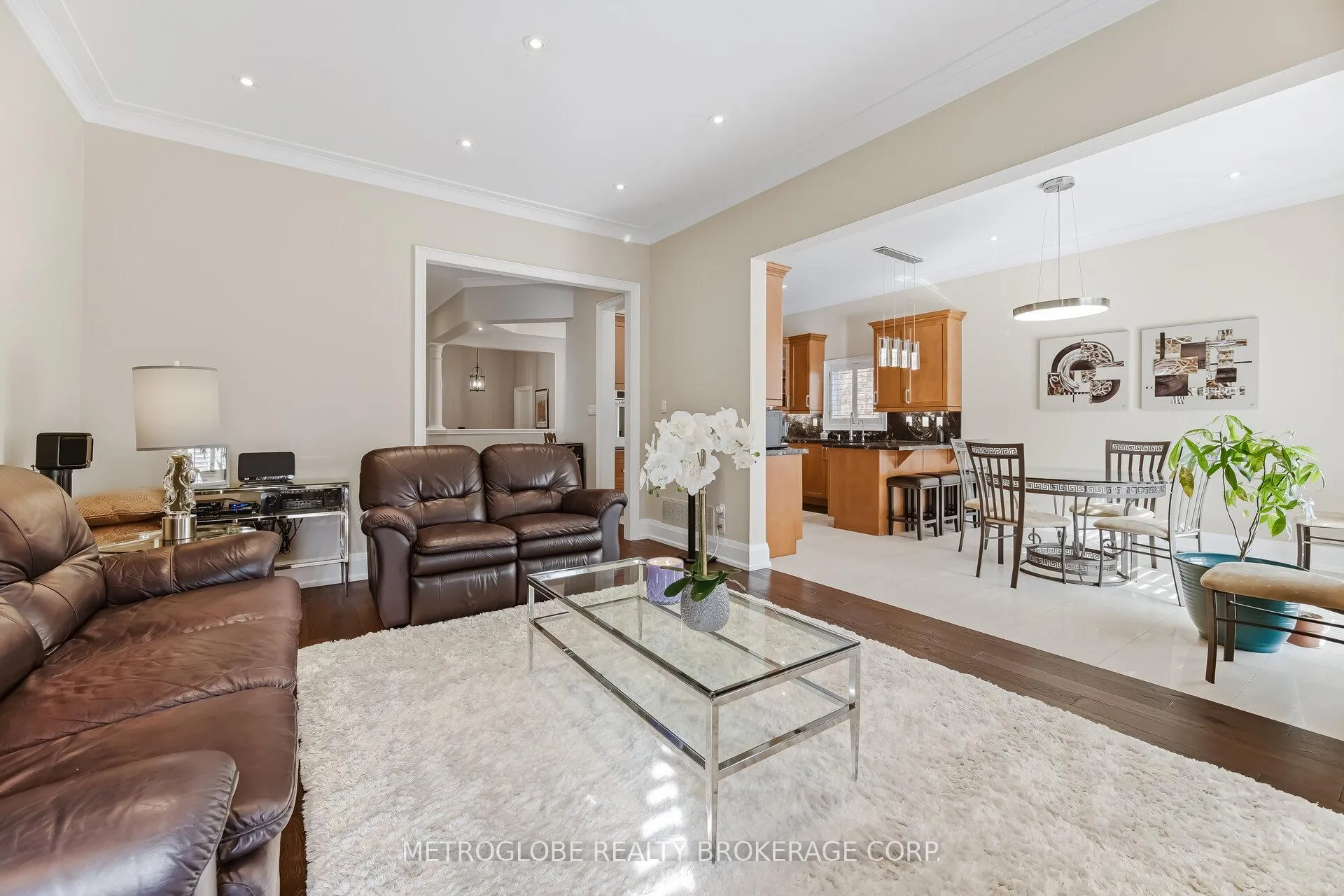 Photo 24 of 29 Fontainebleu Road, Brampton, Vales of Castlemore North — HOMEH
