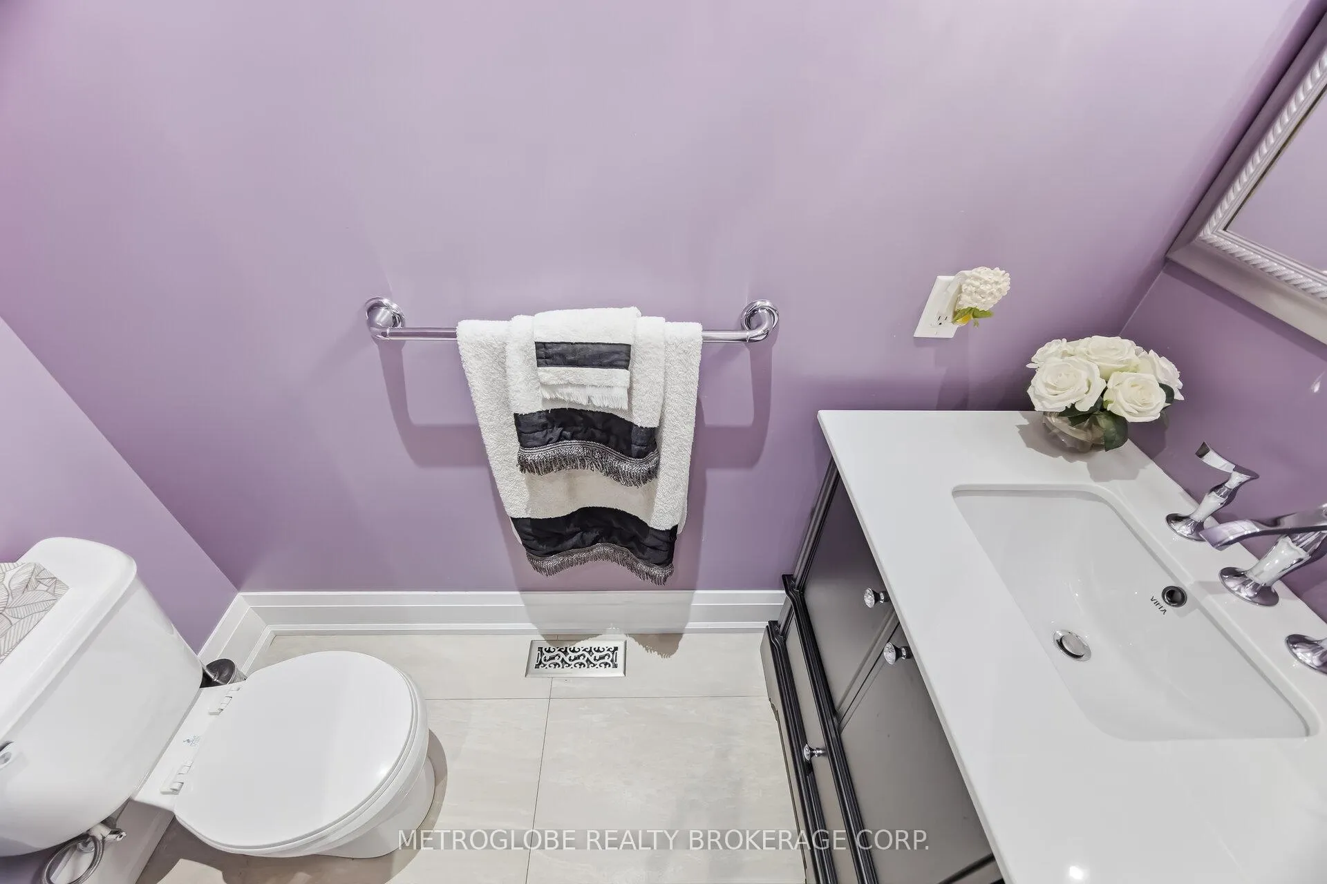Photo 25 of 29 Fontainebleu Road, Brampton, Vales of Castlemore North — HOMEH