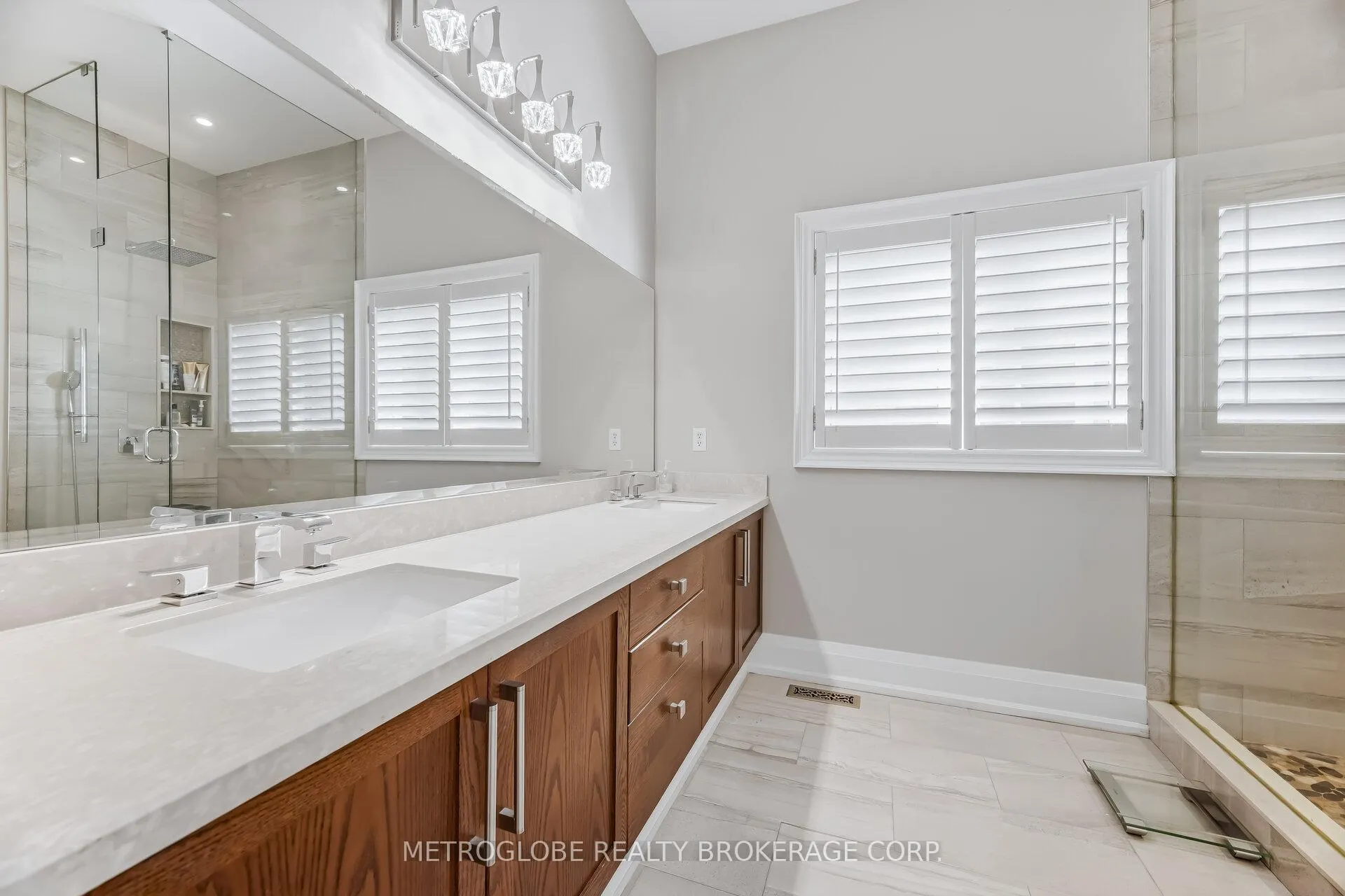 Photo 29 of 29 Fontainebleu Road, Brampton, Vales of Castlemore North — HOMEH