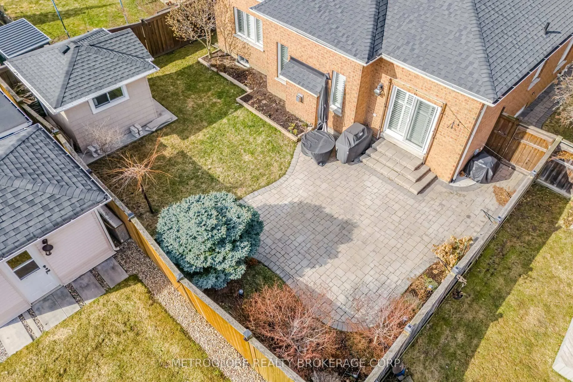 Photo 44 of 29 Fontainebleu Road, Brampton, Vales of Castlemore North — HOMEH