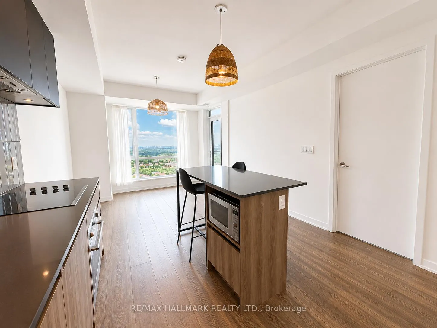 Photo 3 of Unit 2208, 7950 Bathurst Street, Vaughan, Beverley Glen — HOMEH