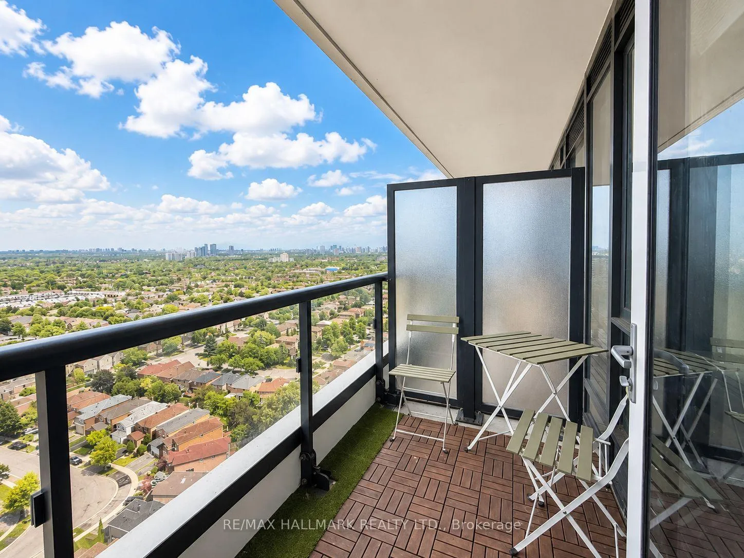 Photo 9 of Unit 2208, 7950 Bathurst Street, Vaughan, Beverley Glen — HOMEH