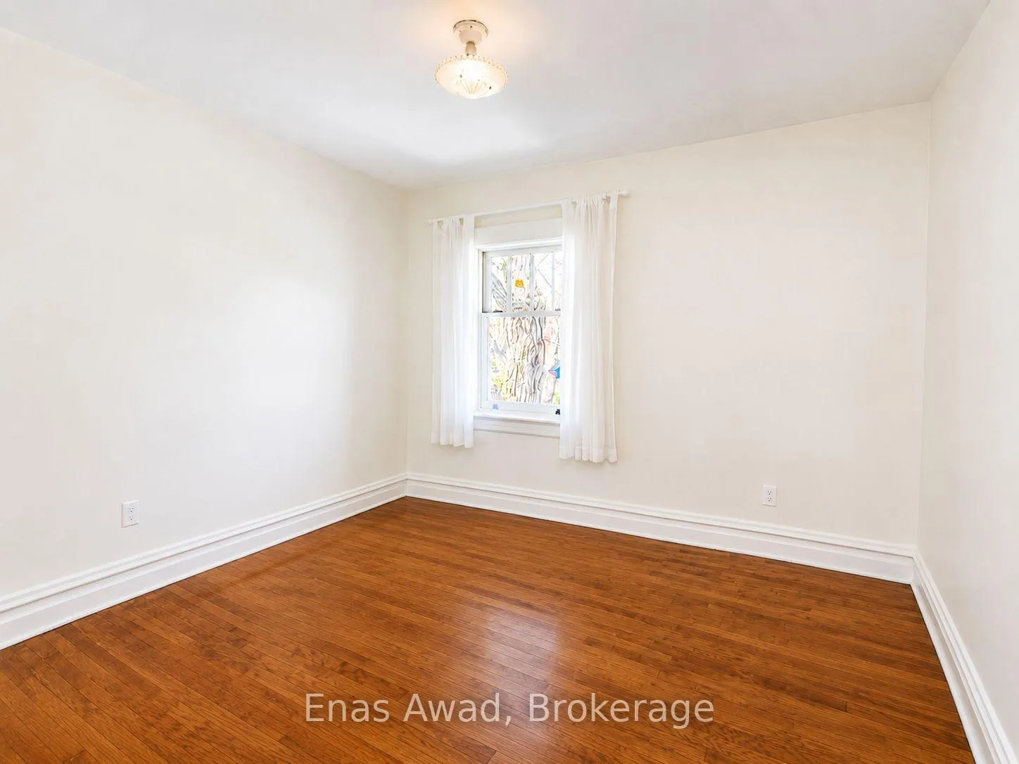 Photo 10 of 405 3rd Avenue, Ottawa, Glebe — HOMEH