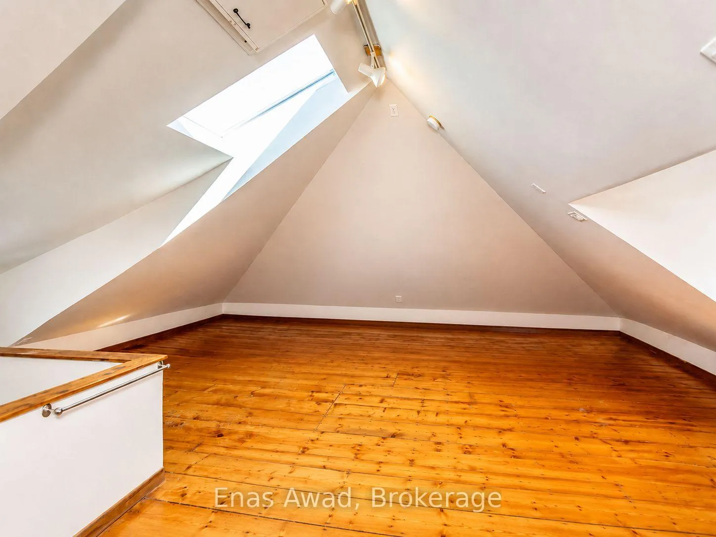 Photo 13 of 405 3rd Avenue, Ottawa, Glebe — HOMEH
