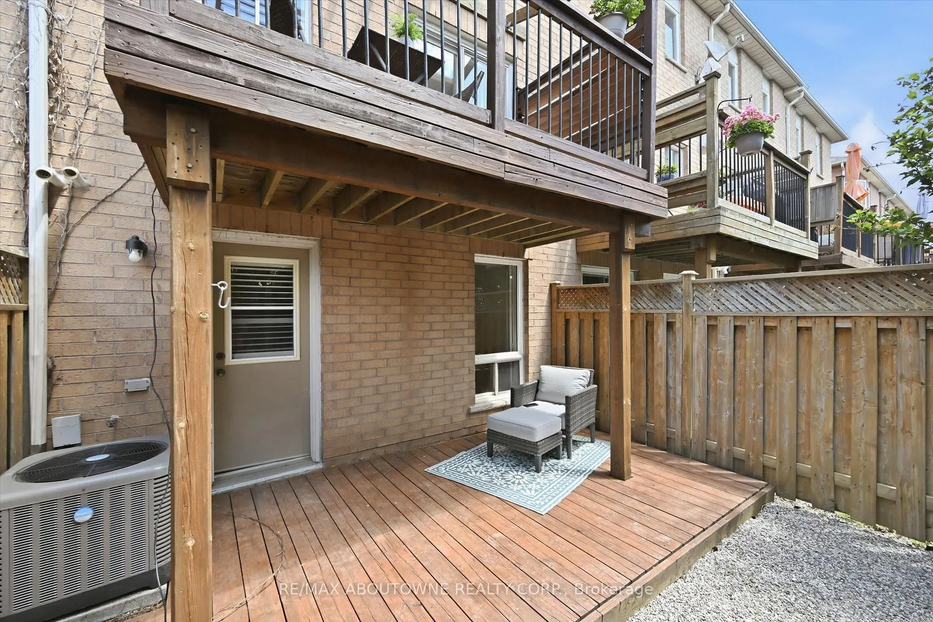 Photo 36 of 2420 Ravinebrook Crescent, Oakville, Wedgewood Creek — HOMEH