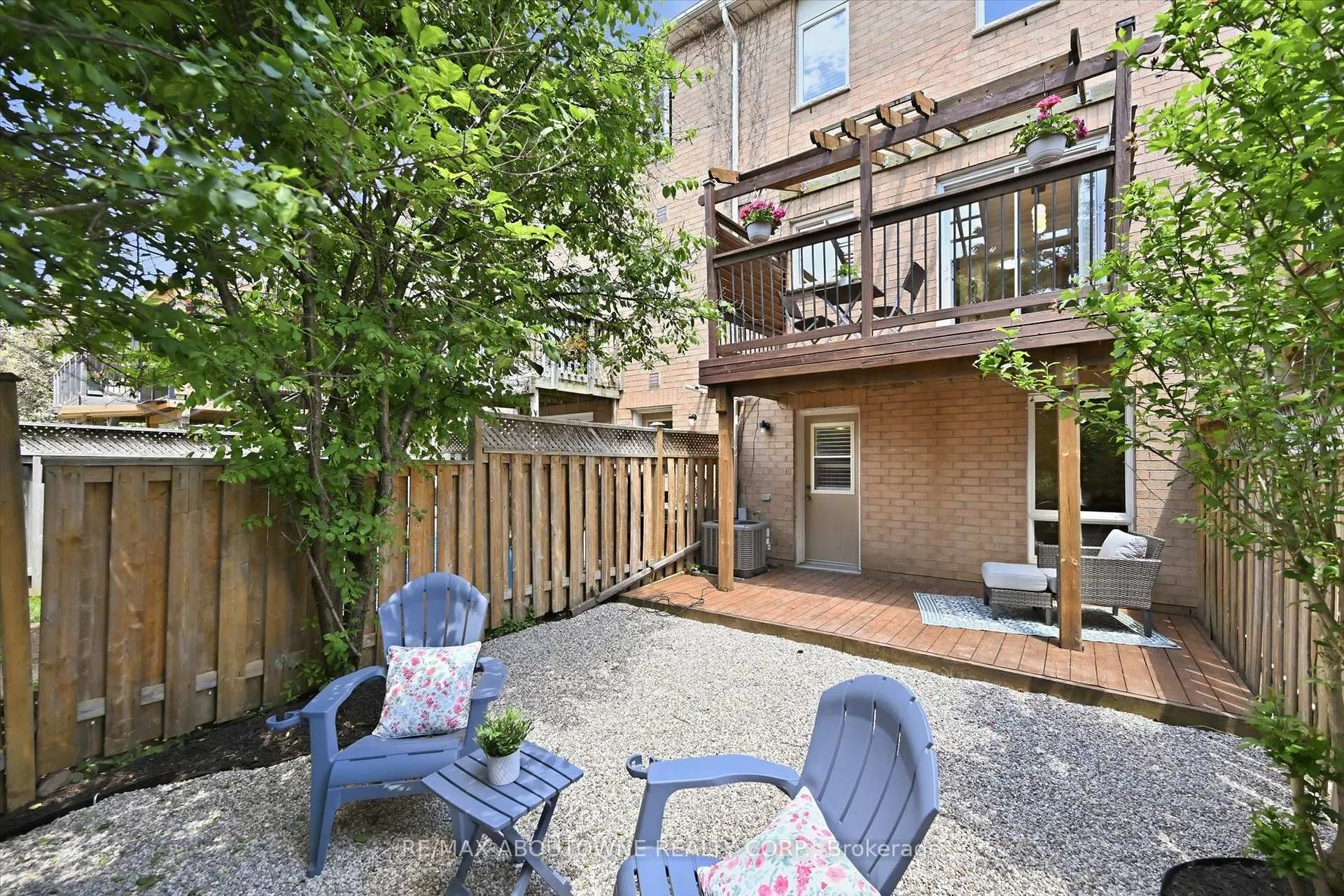 Photo 37 of 2420 Ravinebrook Crescent, Oakville, Wedgewood Creek — HOMEH