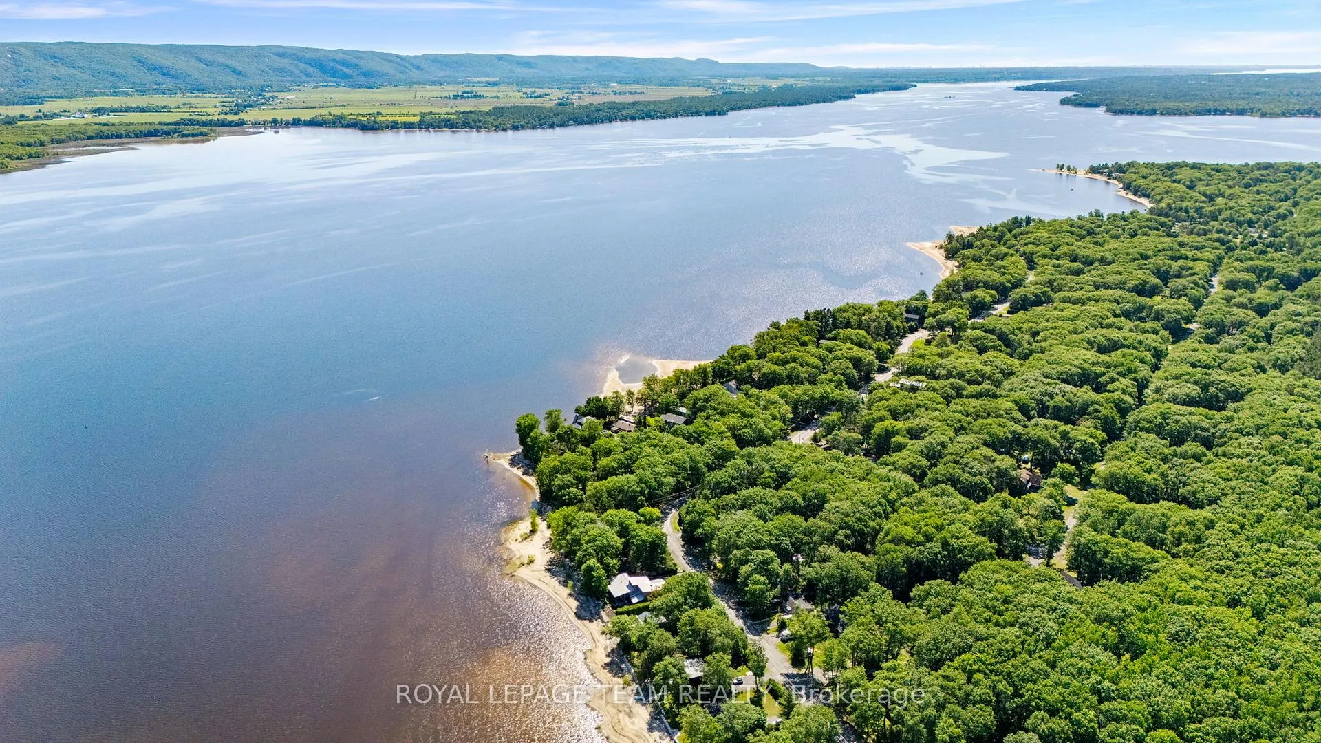 Photo 11 of 675 Bayview Drive, Ottawa, Constance Bay — HOMEH