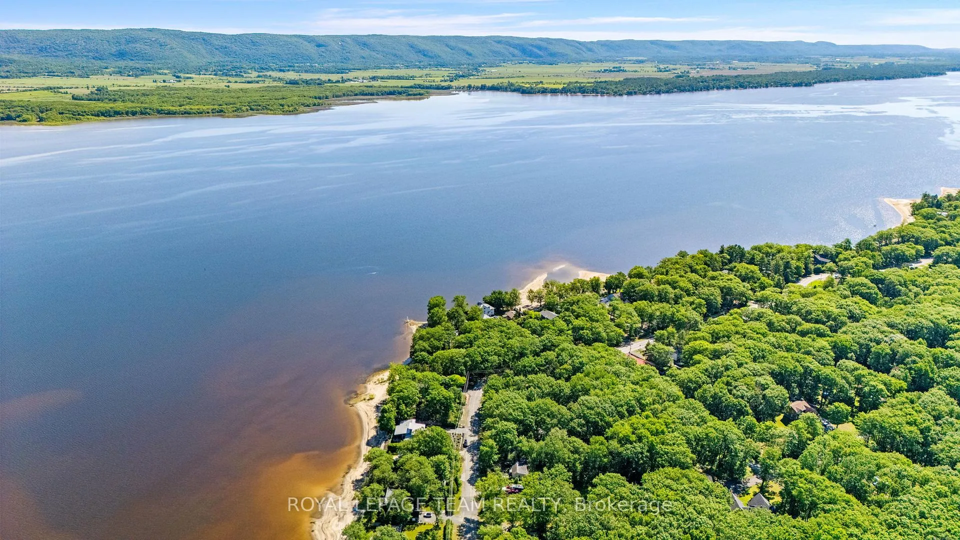 Photo 12 of 675 Bayview Drive, Ottawa, Constance Bay — HOMEH