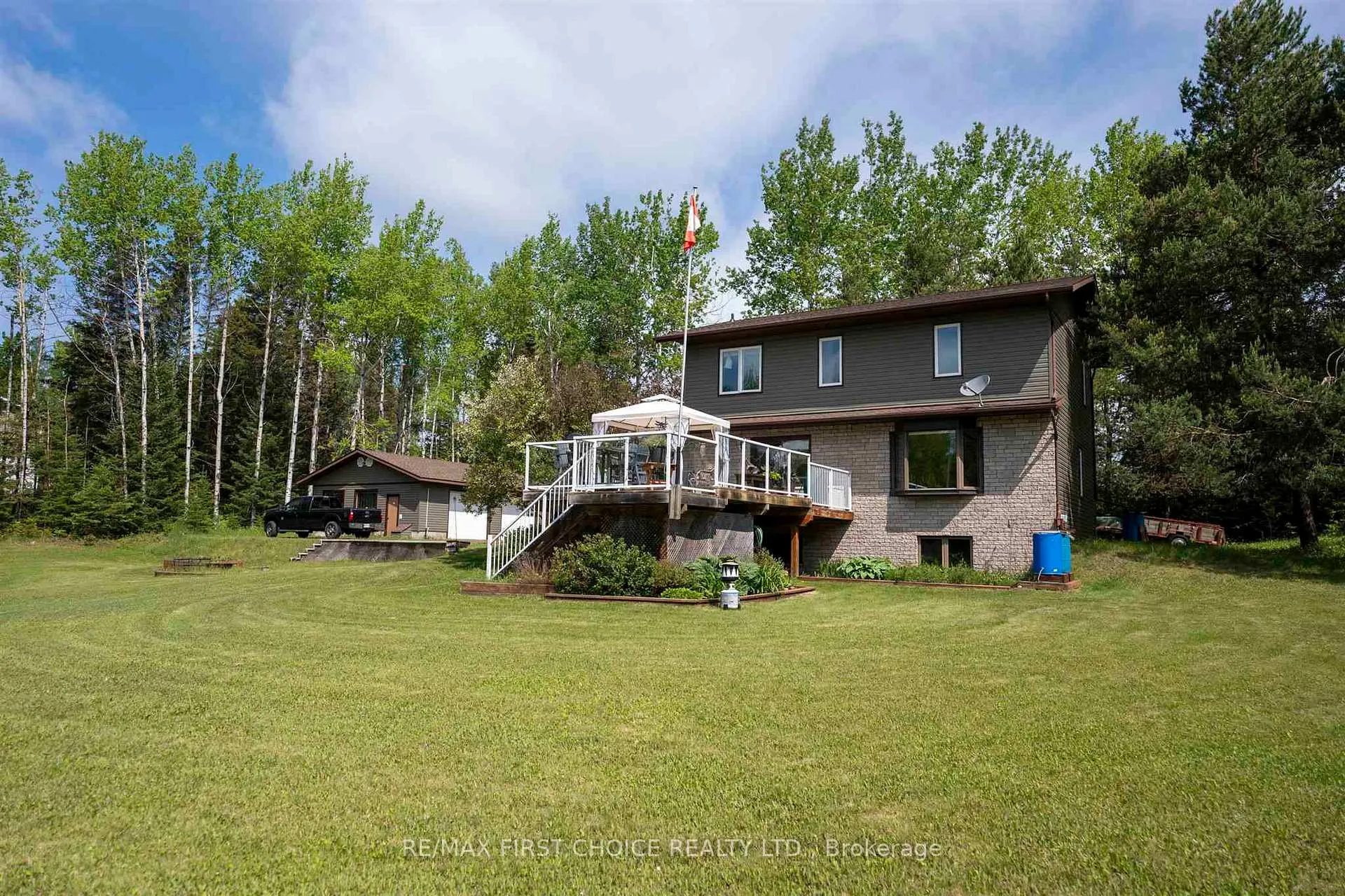 Photo 37 of 2003 Hollender Road, Thunder Bay Remote Area, Gorham — HOMEH
