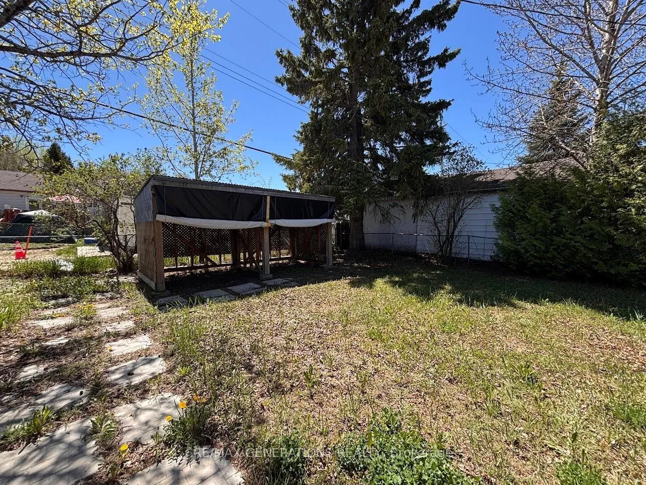 Photo 36 of 46 Neebig Avenue, Manitouwadge — HOMEH