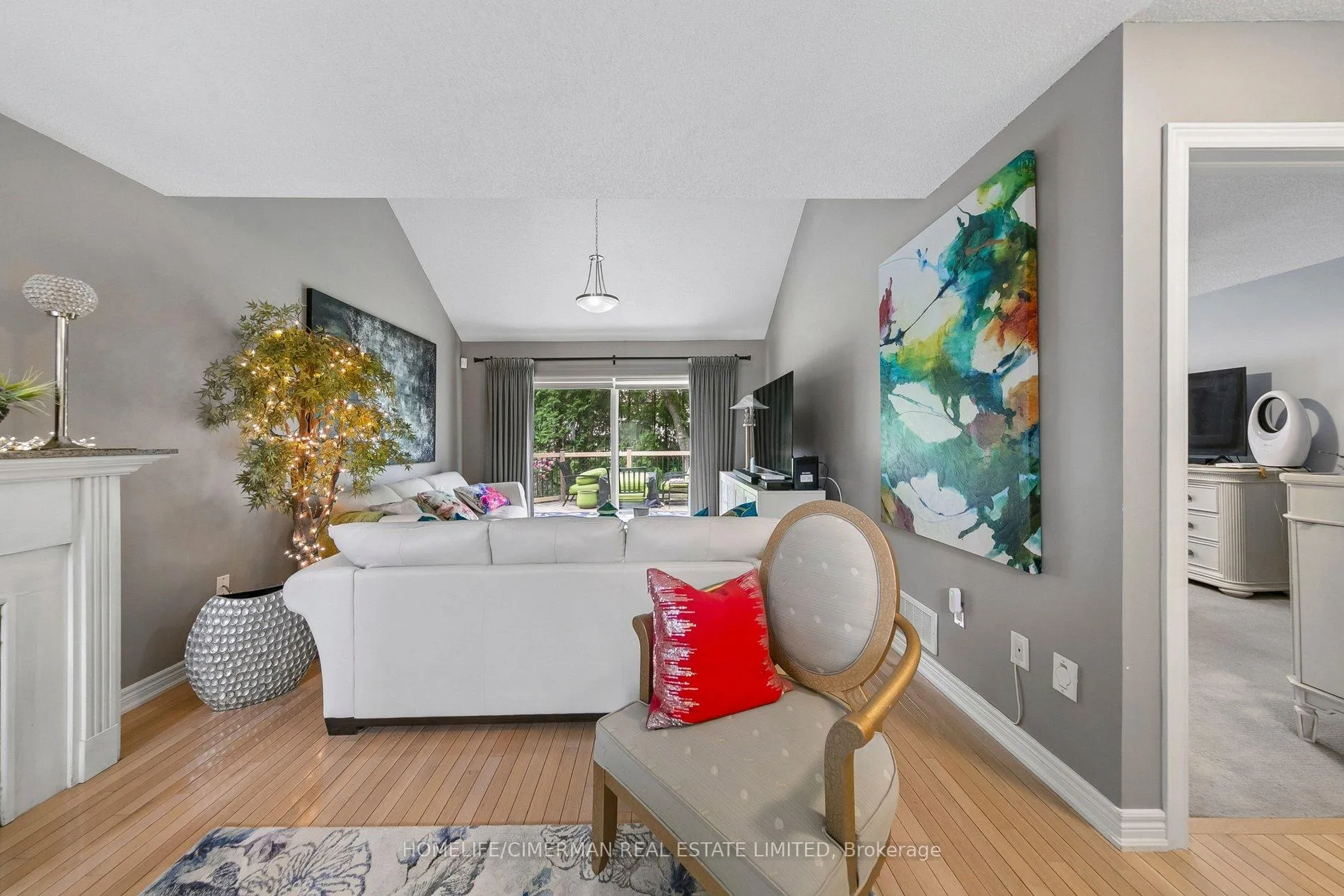 Photo 5 of Unit 1, 1173 Bellview Crescent, Burlington, Brant — HOMEH
