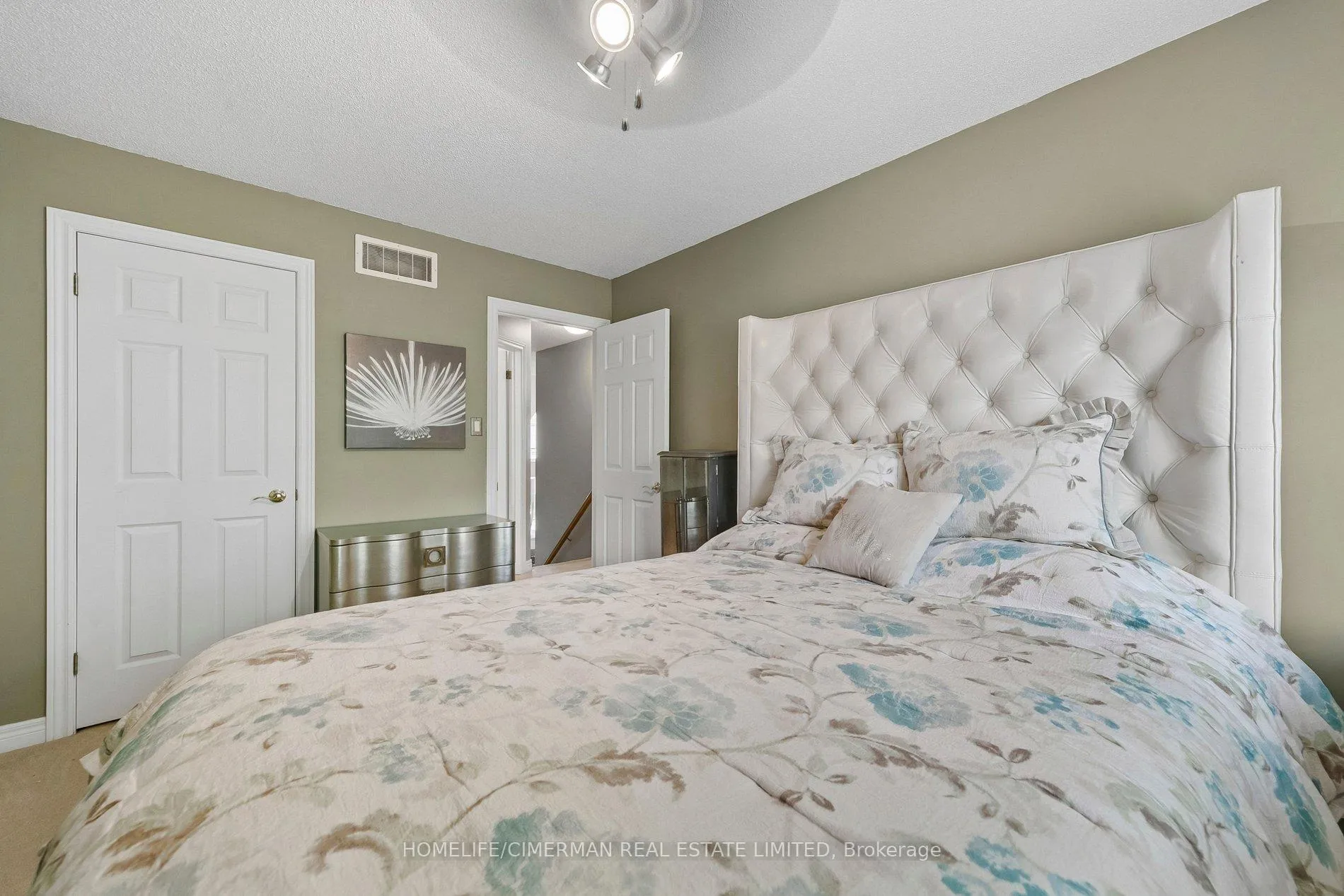 Photo 19 of Unit 1, 1173 Bellview Crescent, Burlington, Brant — HOMEH