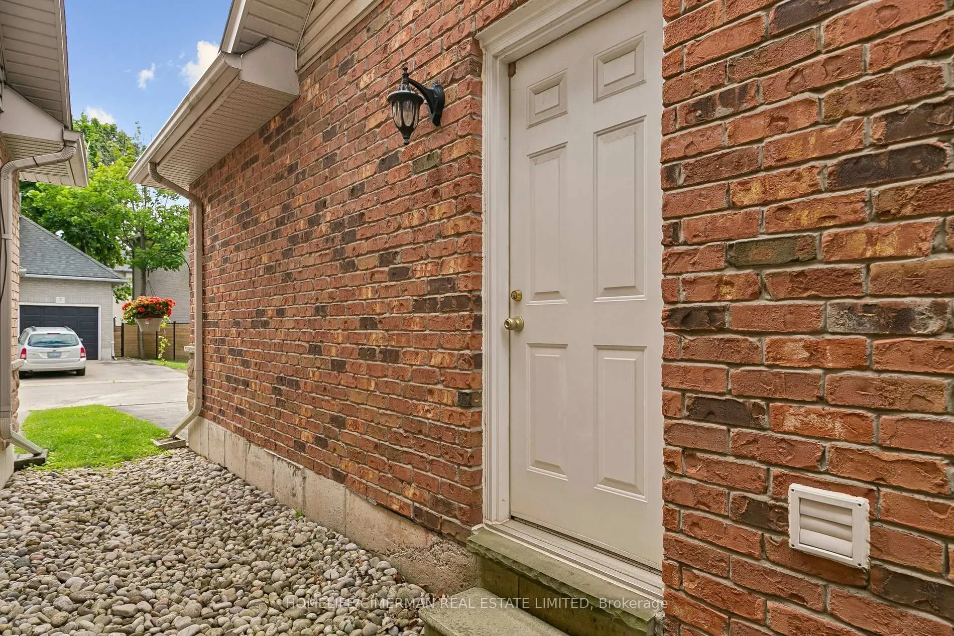 Photo 43 of Unit 1, 1173 Bellview Crescent, Burlington, Brant — HOMEH
